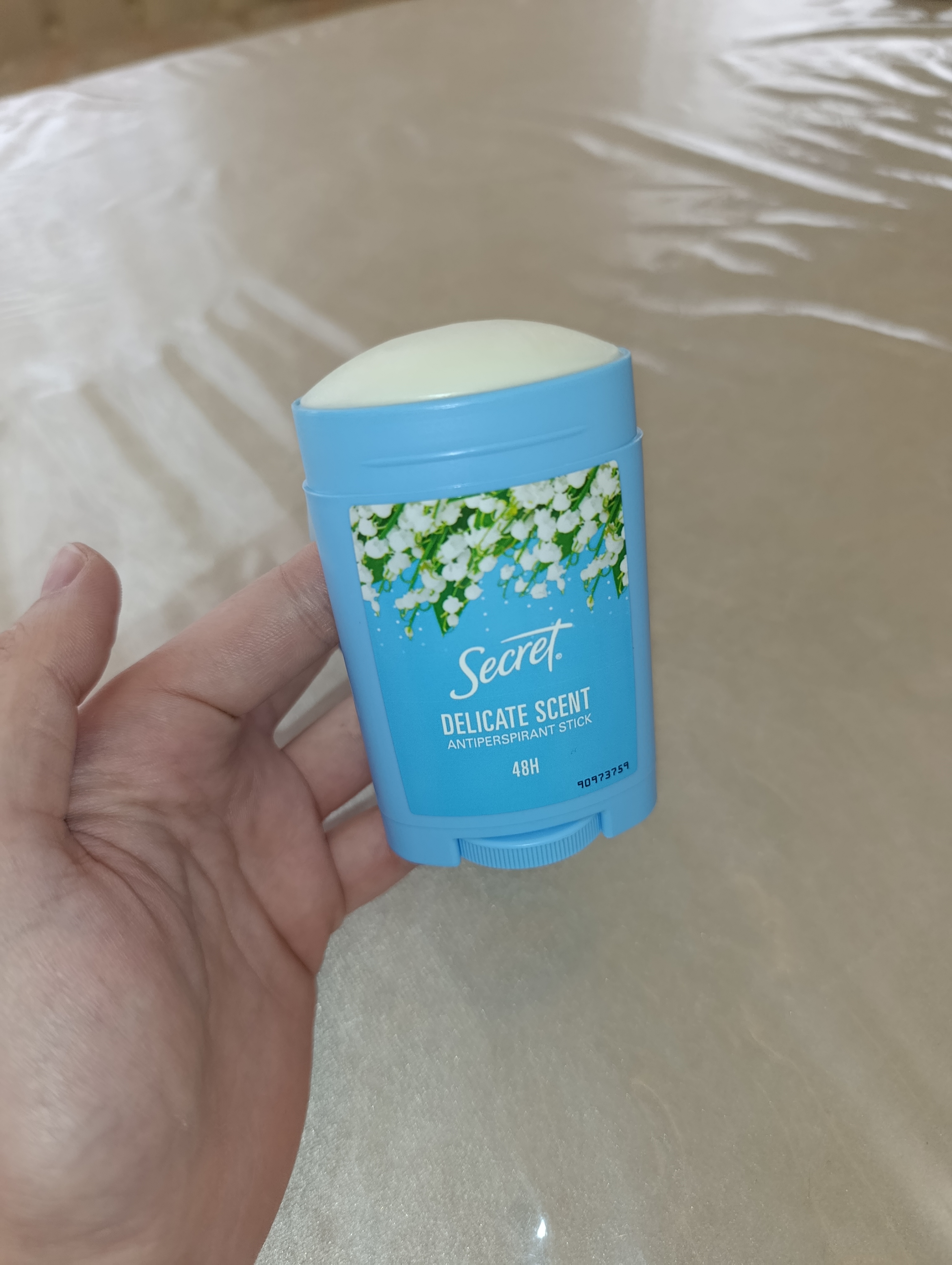 Антиперспирант-стик Secret Delicate, женский, твердый, 40 мл, 48 ч защиты