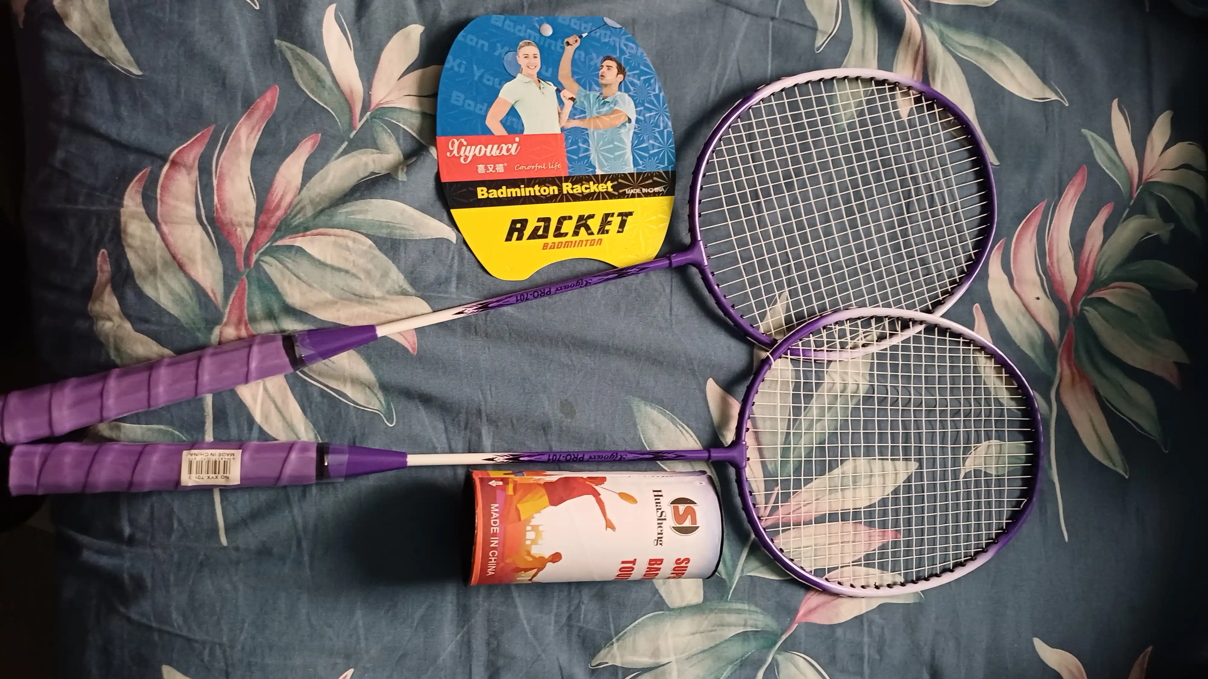 Набор для бадминтона Yonex (2 ракетки + воланы + чехлы)
