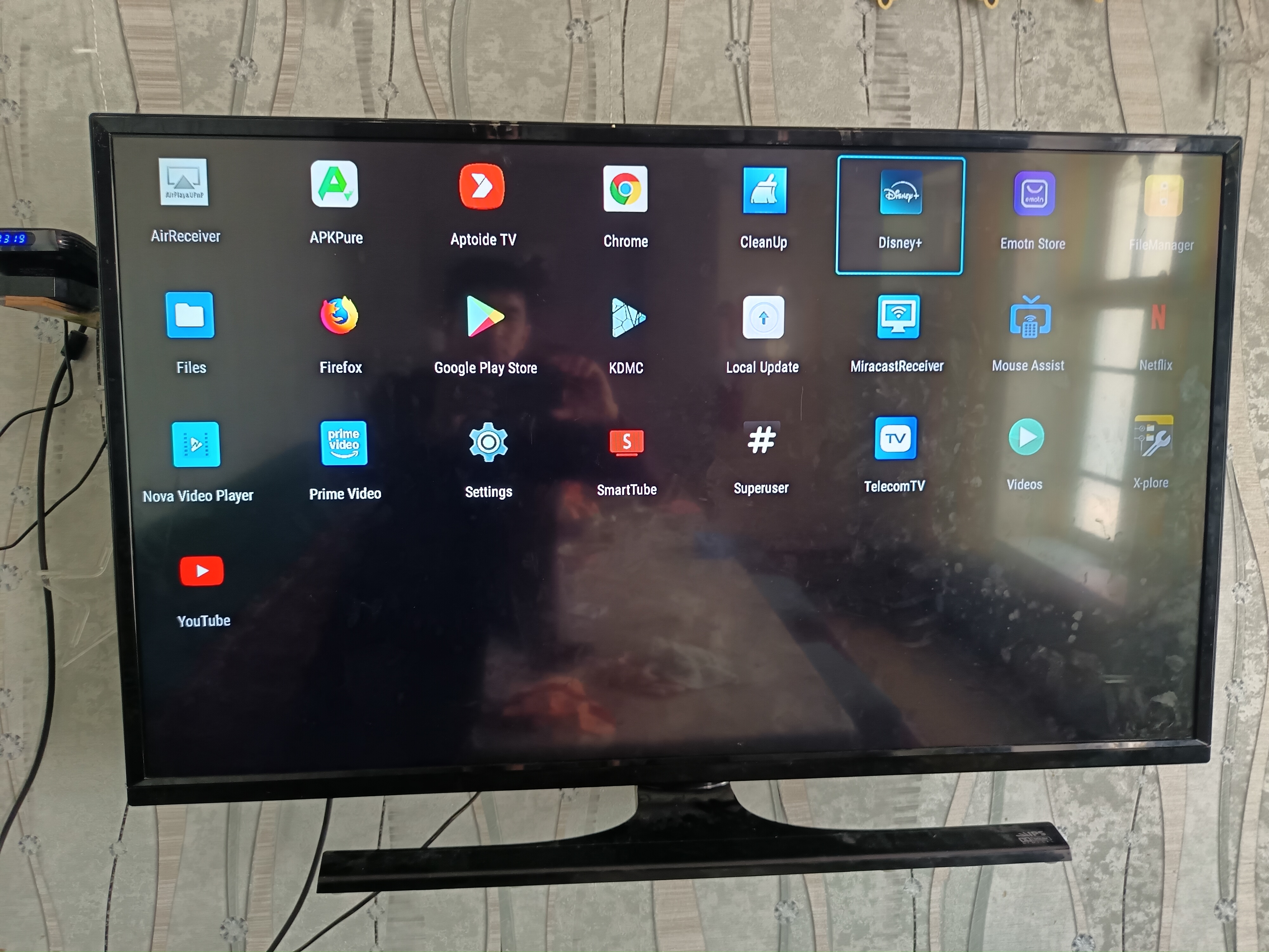 Смарт ТВ бокс, приставка, 8K HD, 4 ГБ подарок
