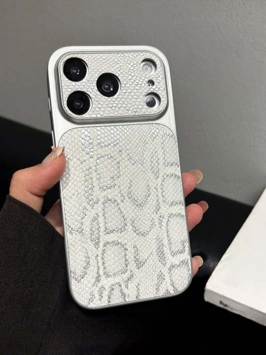 Чехли для iPhone, 15Pro, 15ProMax, 16Pro, 16ProMax, 17Pro, 17ProMax