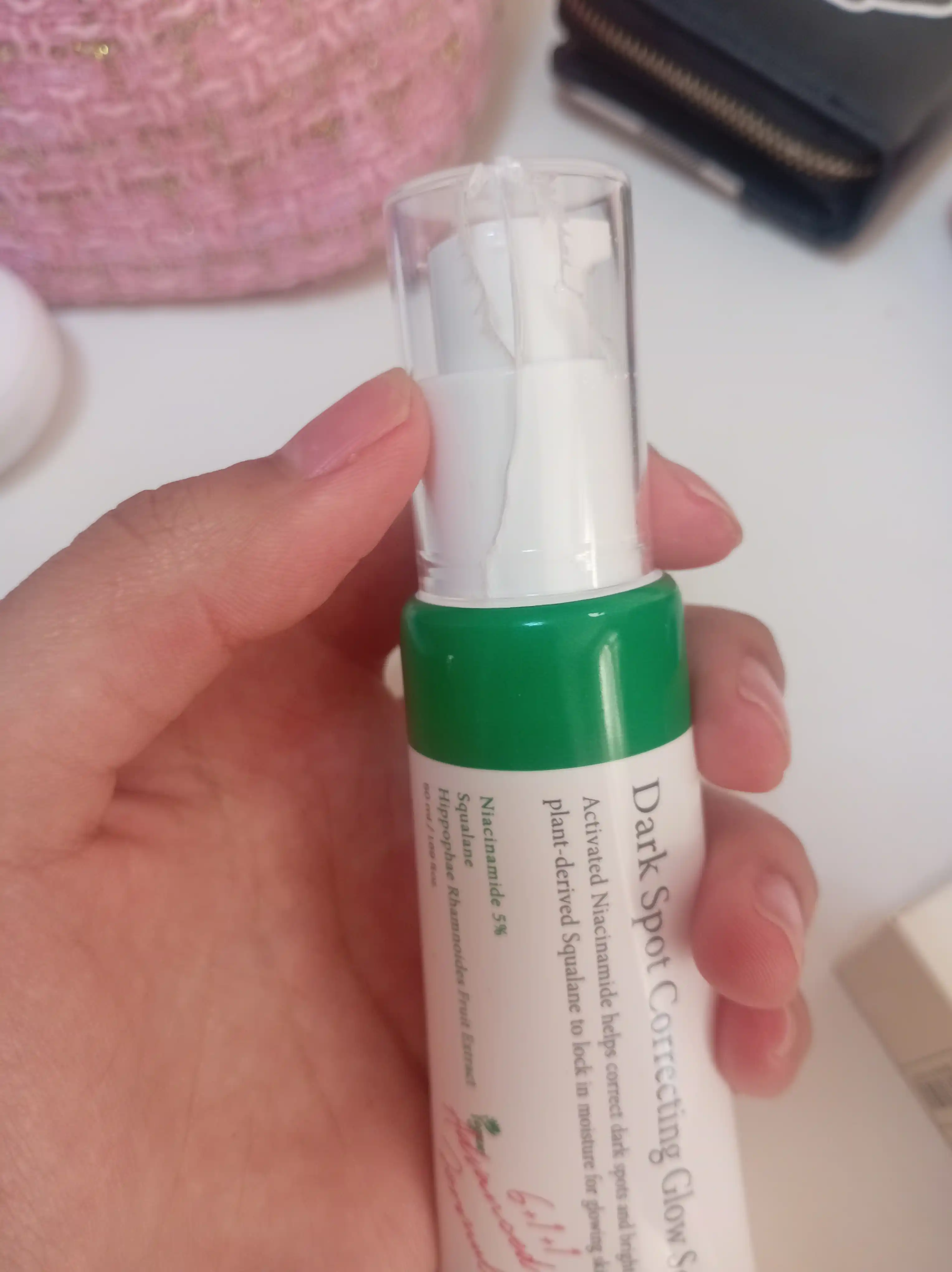 Yuz uchun,qora tochkaga qarshi oqartiruvchi Dark Spot Correcting Glow serum, Axis Y, 50 ml
