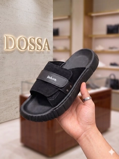 Qora