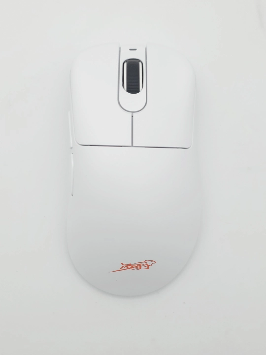 O‘yin uchun simsiz sichqoncha LB-M5 12000 DPI PAW3311 1000Hz