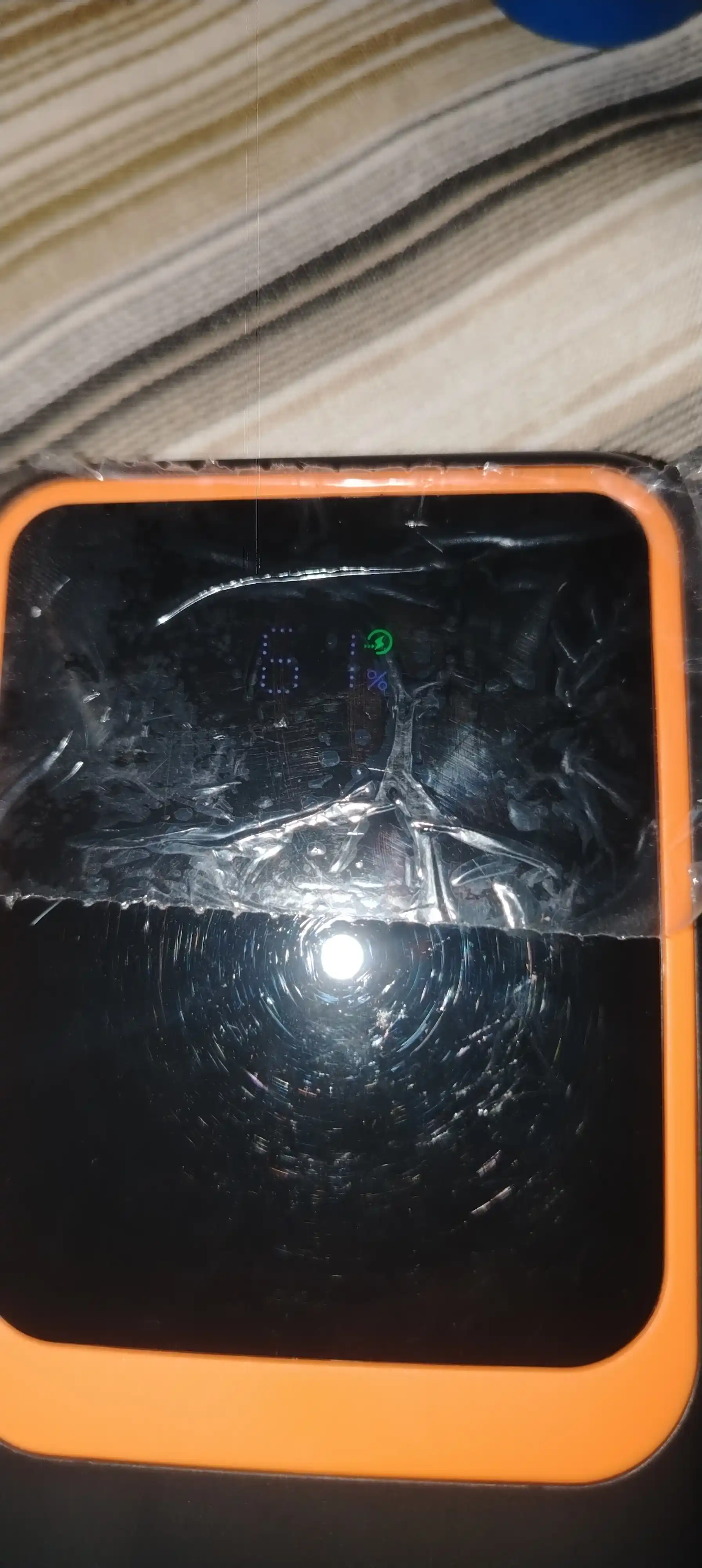 Power bank 10000/20000 mAh, tashqi akkumulyator
