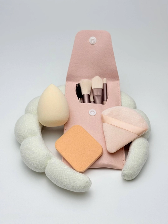 Набор декоративной косметики и средств для макияжа лица "Beauty Box" для женщин, 13 в 1