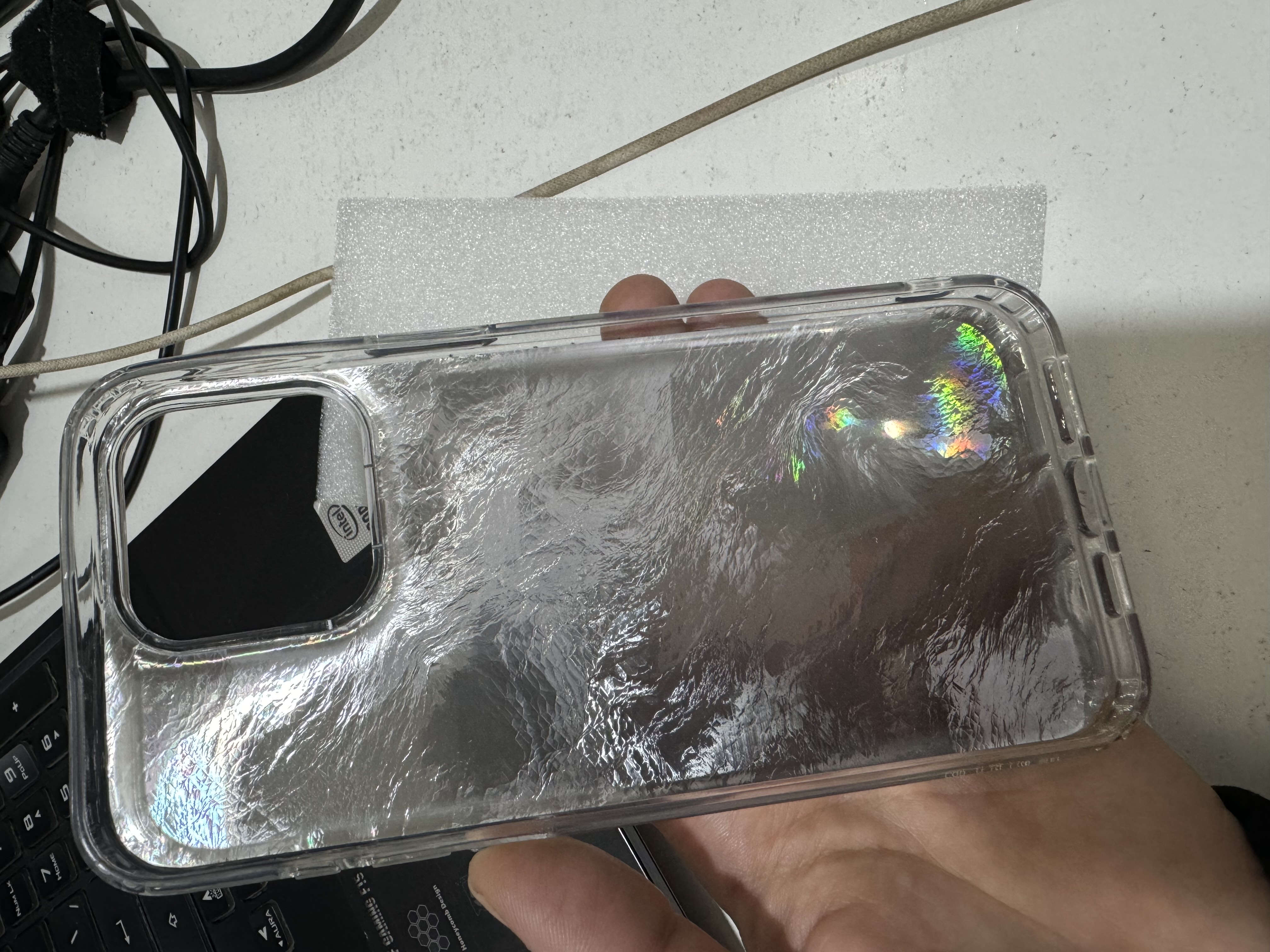 G‘ilof iPhone 13, 14, 15, 16, Pro, Pro Max, rangli, silikon