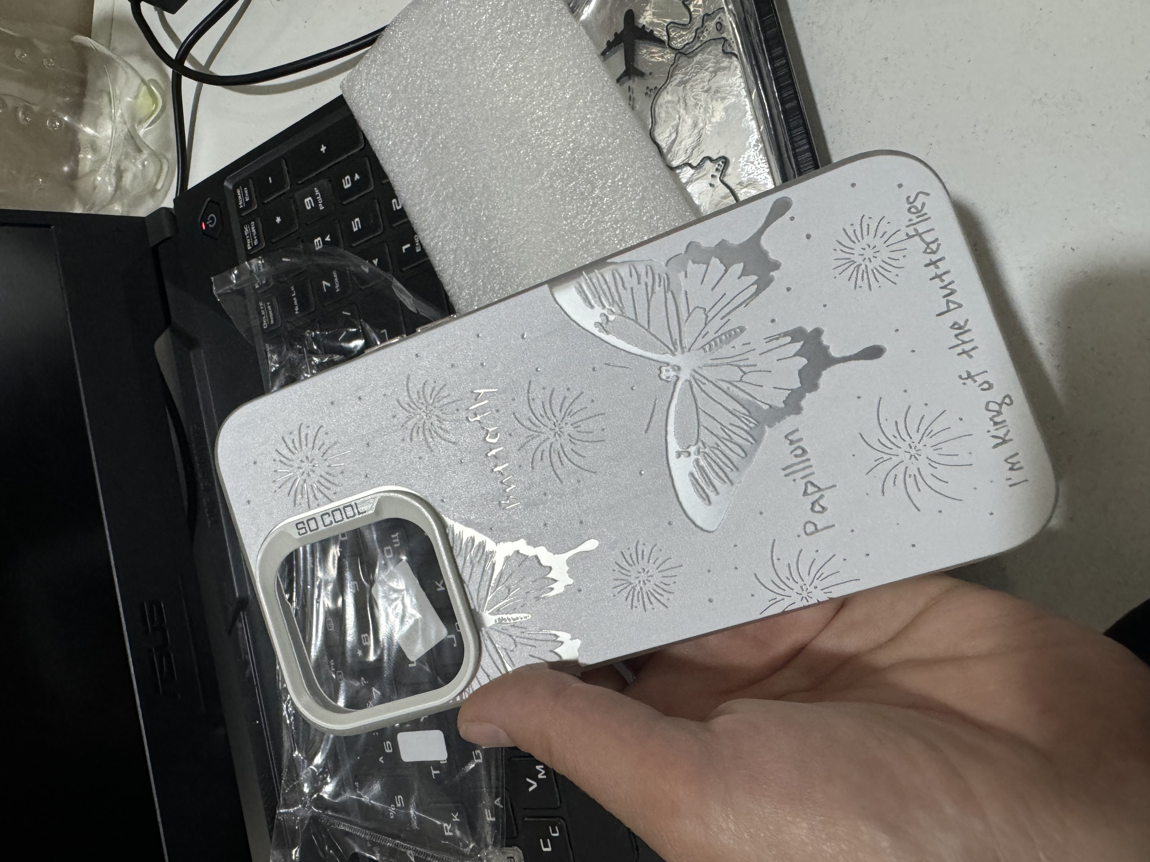 G‘ilof iPhone 13, 14, 15, 16, Pro, Pro Max, rangli, silikon