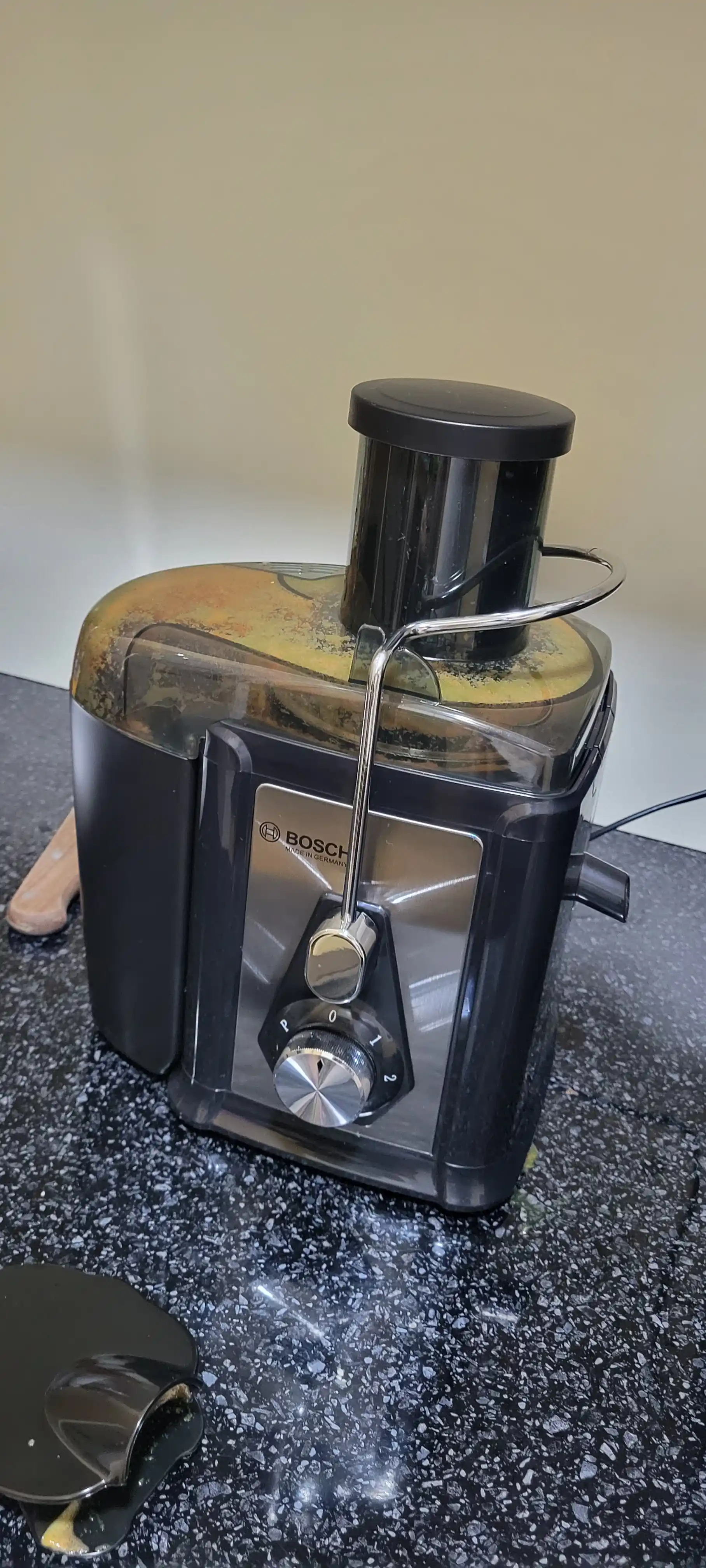 LG Elektr sharbat siqqich, meva va sabzavotlar oshxona kombayni, 600 ml, 1000 Vt