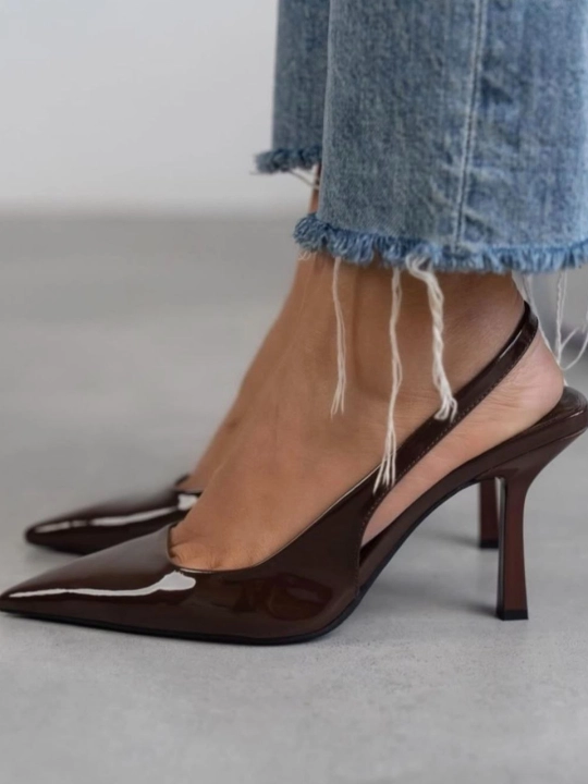 Ayollar uchun tor uchli 8 sm uzunlikdagi stiletto sandallari, eko-charm, zamonaviy, nafis