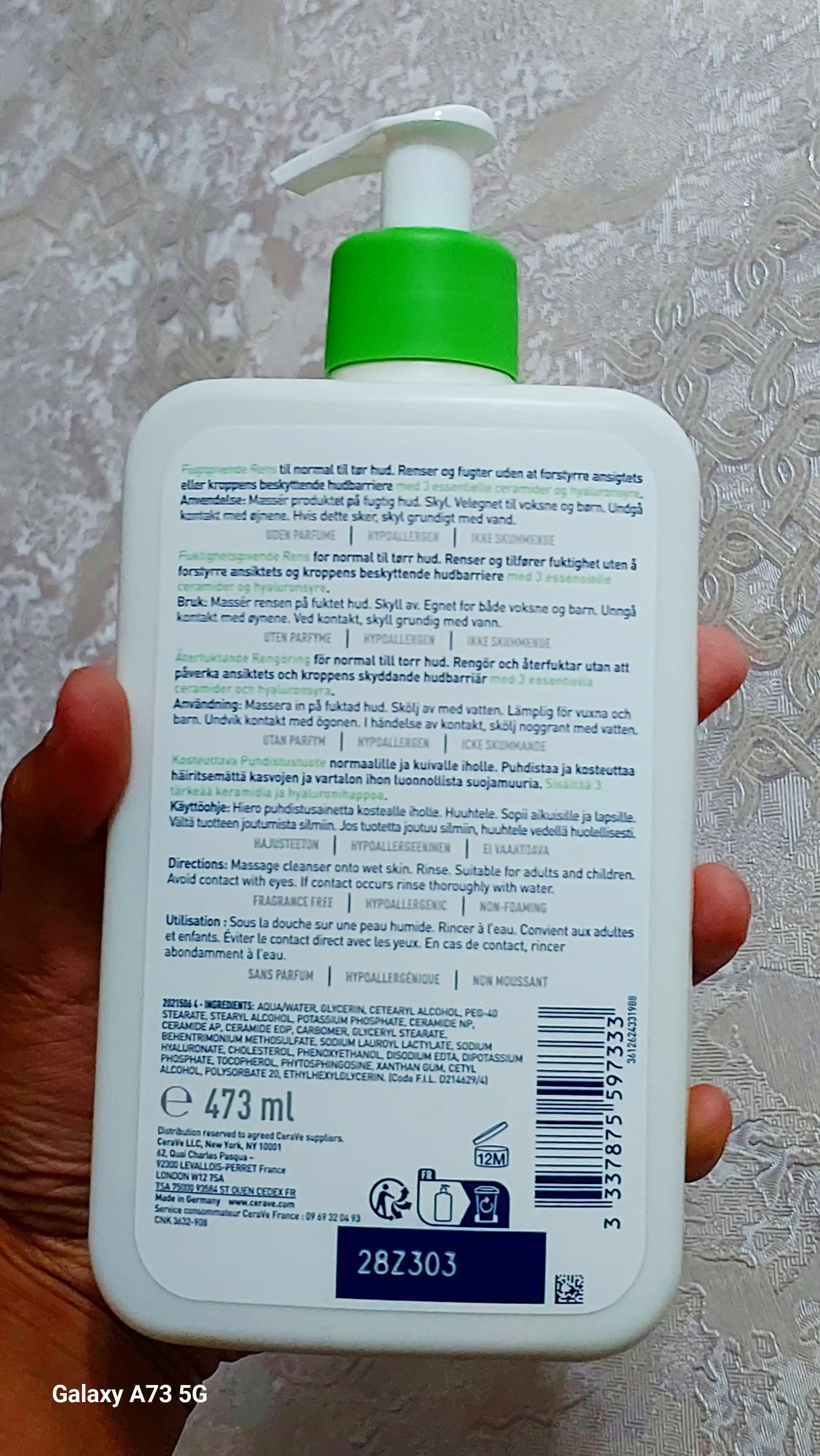 CeraVe Normal va quruq yuz va badan terisi uchun namlantiruvchi tozalovchi krem-gel, 473 g