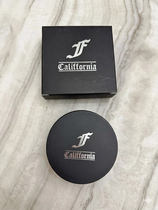 Califor Velvet Matte пудра для лица матирующая, компактная 3 in 1, фиксирующая макияж