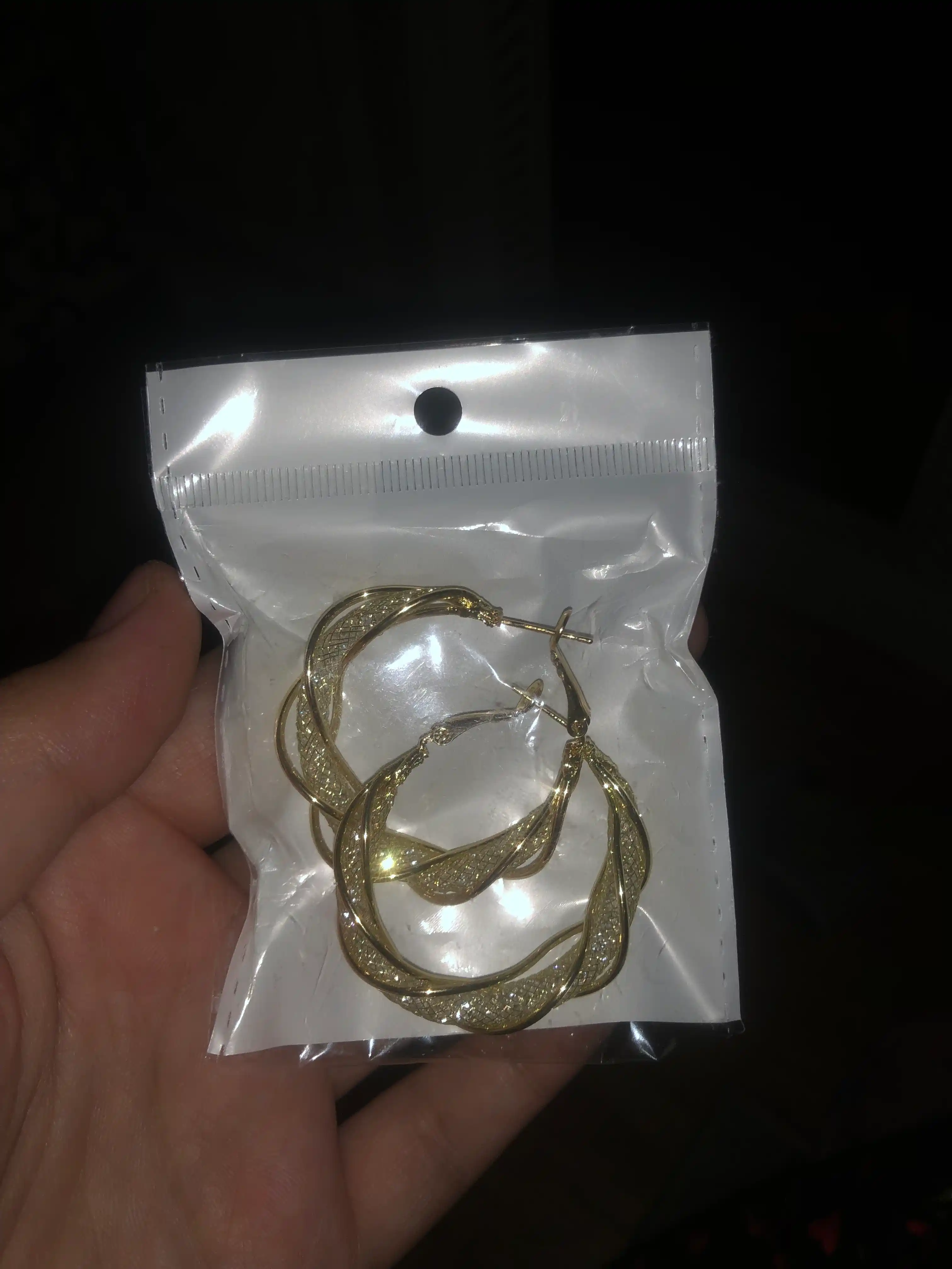 Серьги кольца, круглые, конго серебрянного, золотого, красных цветов