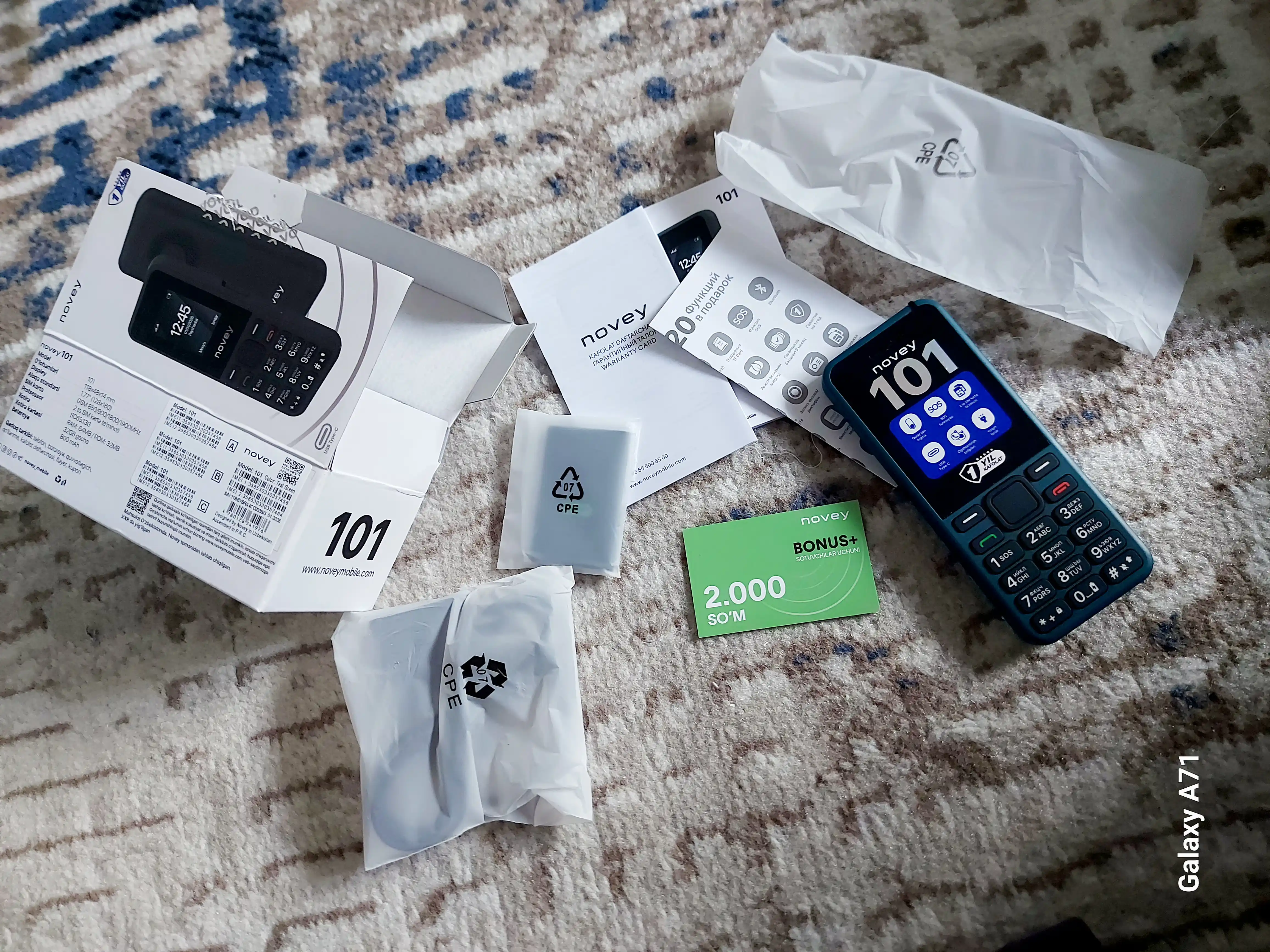 Novey 101 knopkali telefon, kamerasiz, 2 SIM, 5 rang