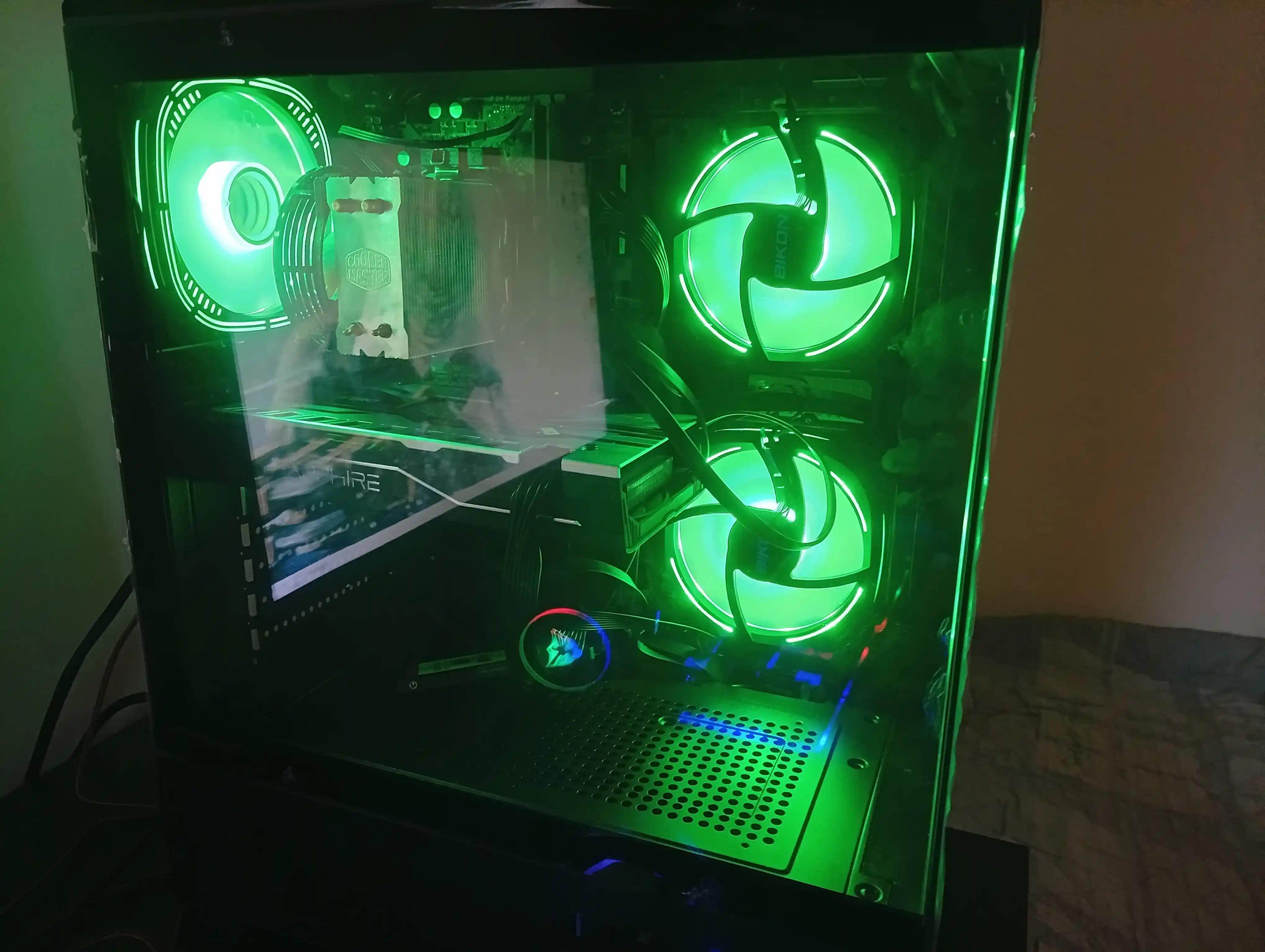 Корпус компьютера BIKON PHANTOM / PRISMA / COMPACT