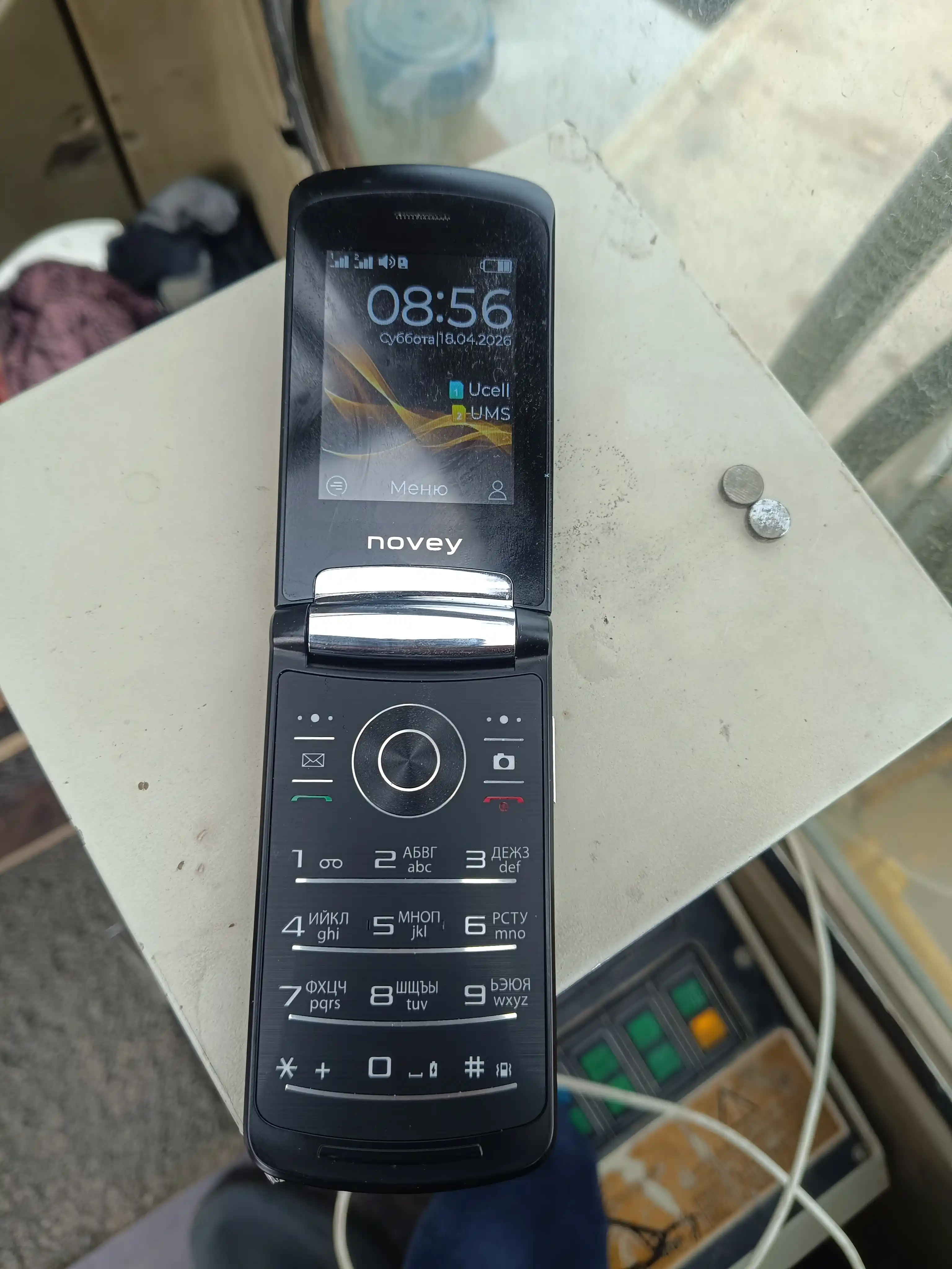 Мобильный телефон Novey Z550, раскладушка, IPS, 2 SIM, кнопочный телефон