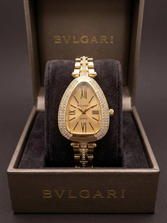 Ayollar soati, kvars mexanizmi, sovg‘a qutisidagi ayollar uchun BVLGARI qo‘l soati