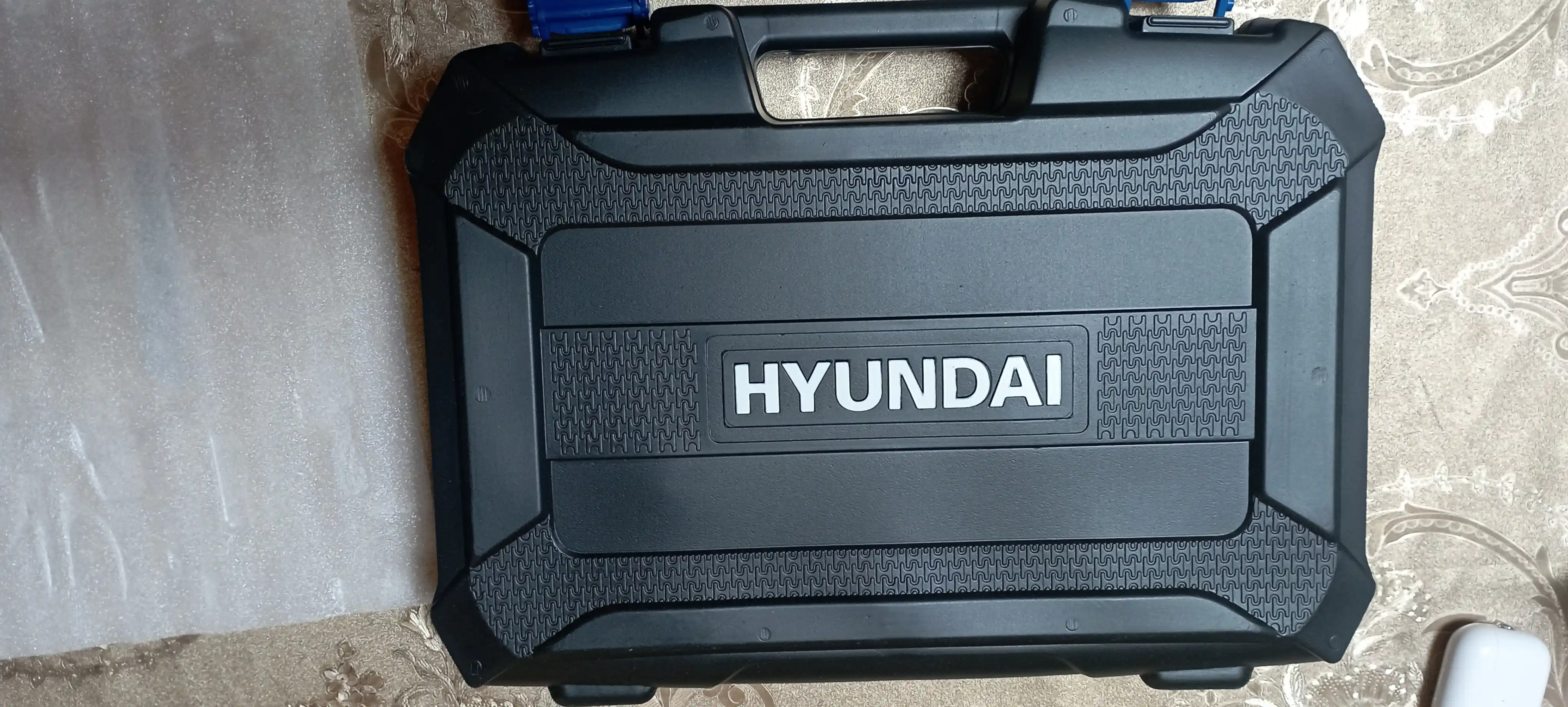Набор для домашнего использования 26 / 41 / 42 предметов HYUNDAI