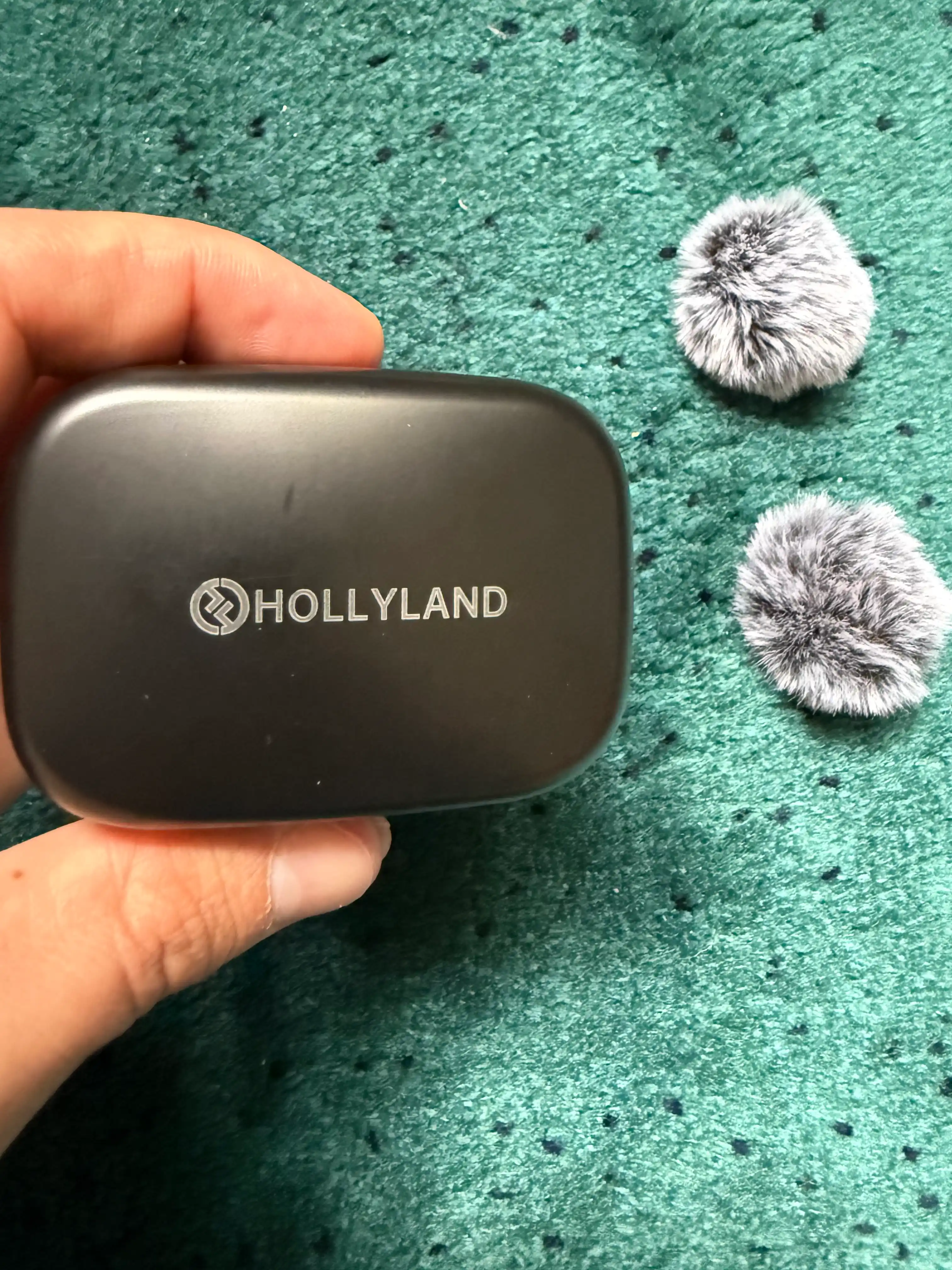 Hoollyland Larkk A1 Simsiz Mikrofon To‘plami – Lightning va Type-C