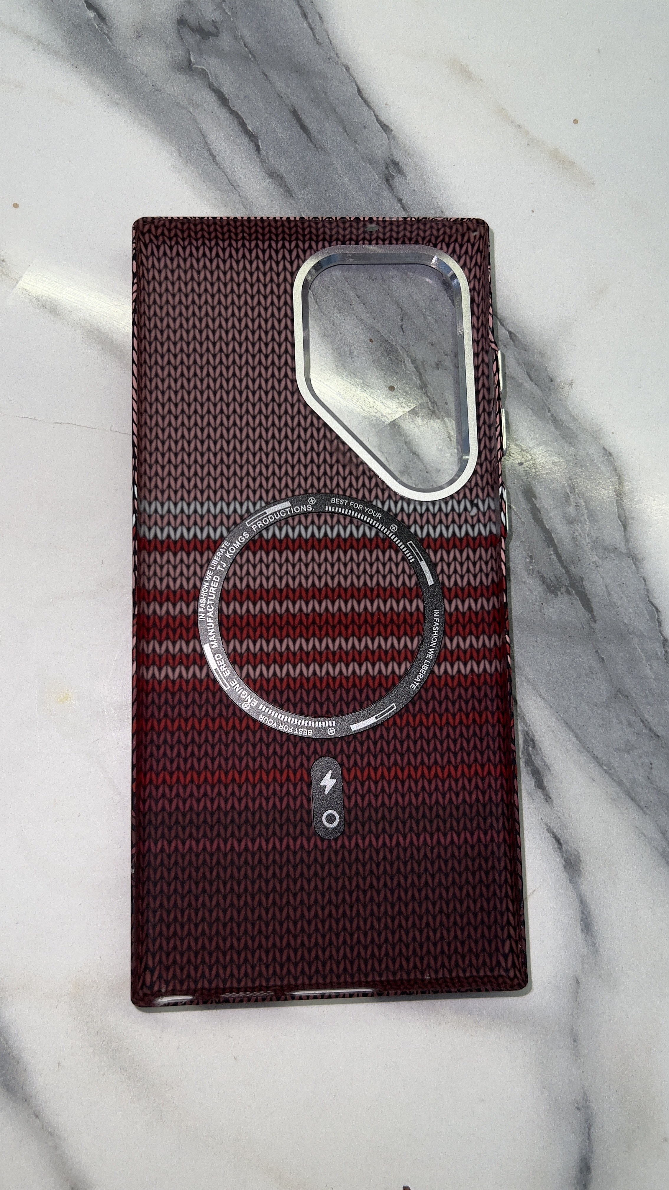 Чехол Карбон для Samsung Galaxy S22 , S23 Ultra, S24 Ultra, S25 Ultra, S26 Ultra с Magsafe