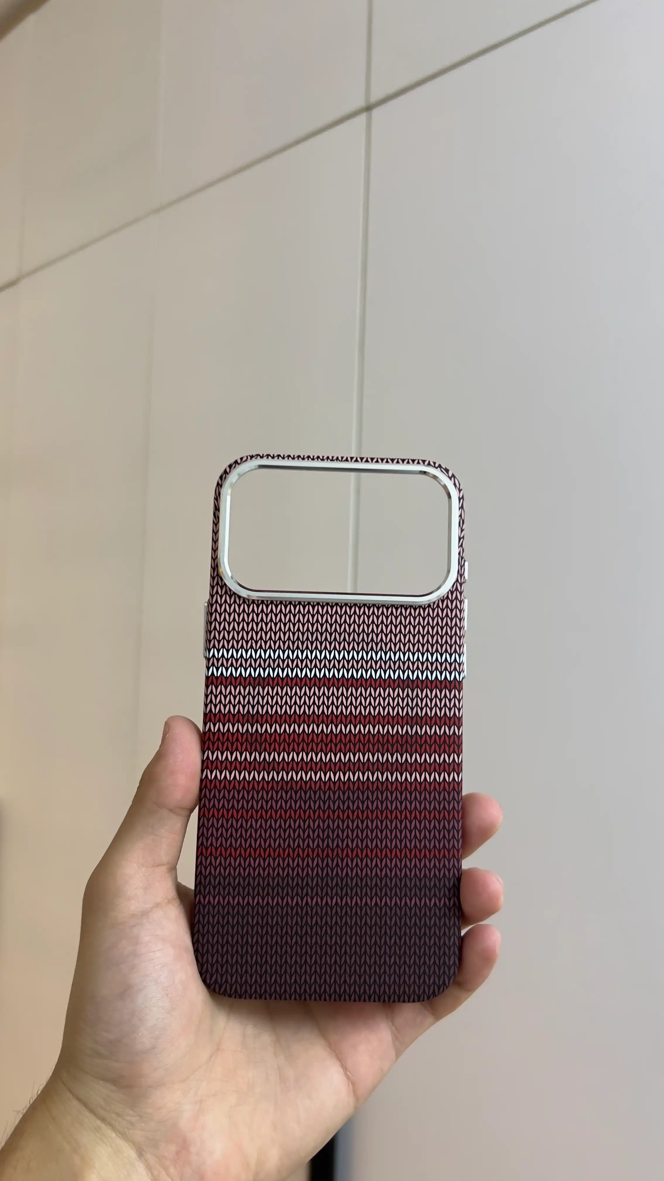 Karbon chexol iPhone 13, 14, 15, 16, 17 Pro Max, Magsafe bilan — ayfon chexol 16 Pro Max