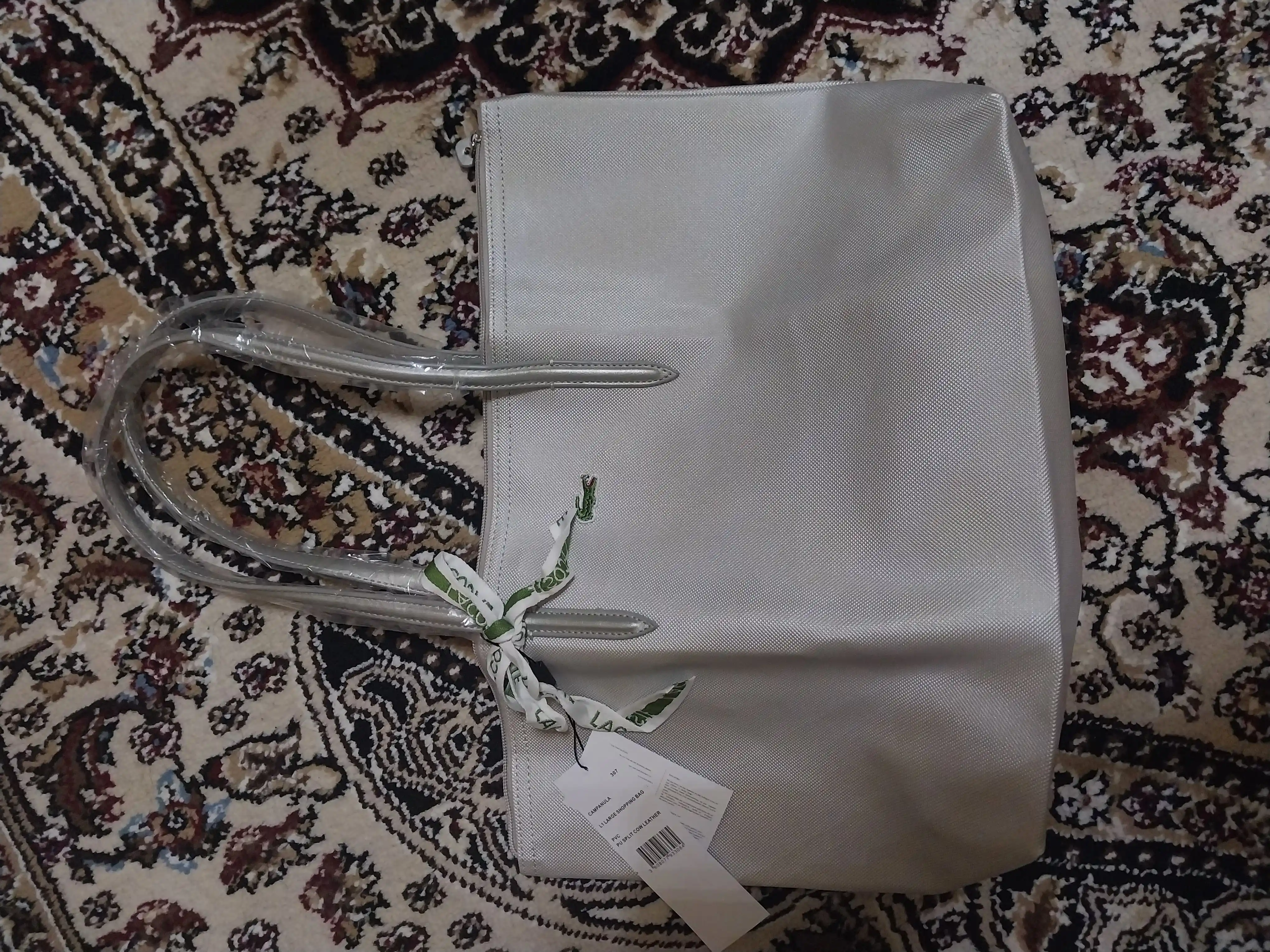 Lacoste uslubidagi ayollar sumkasi