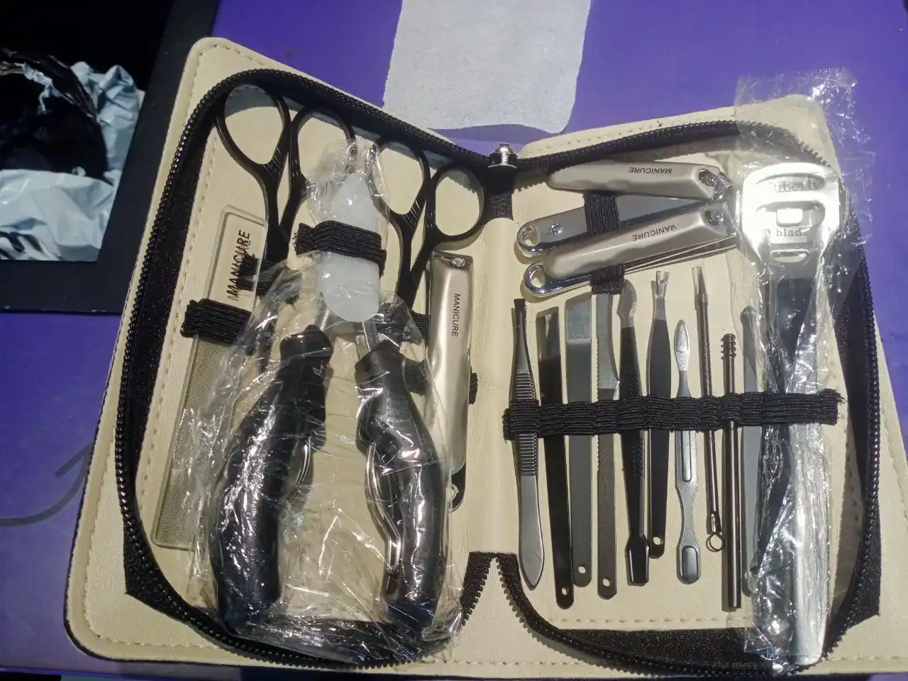 Manikyur to'plami, Kusachka, manikur anjomlari, MANICURE, qutida 18 ta element