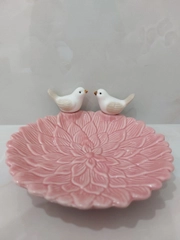 Розовый