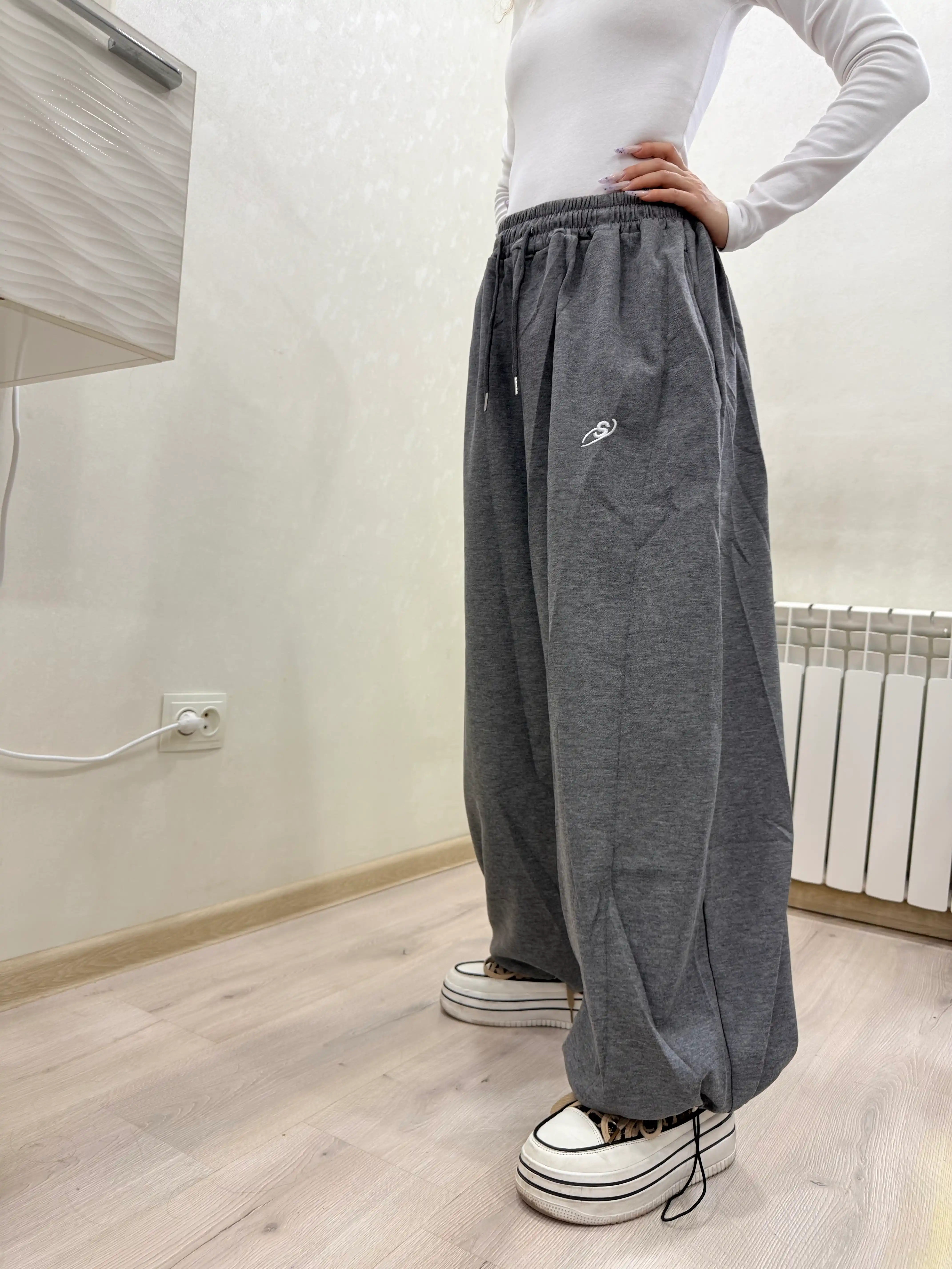 Shim ayollar uchun oversize jogger Y2K