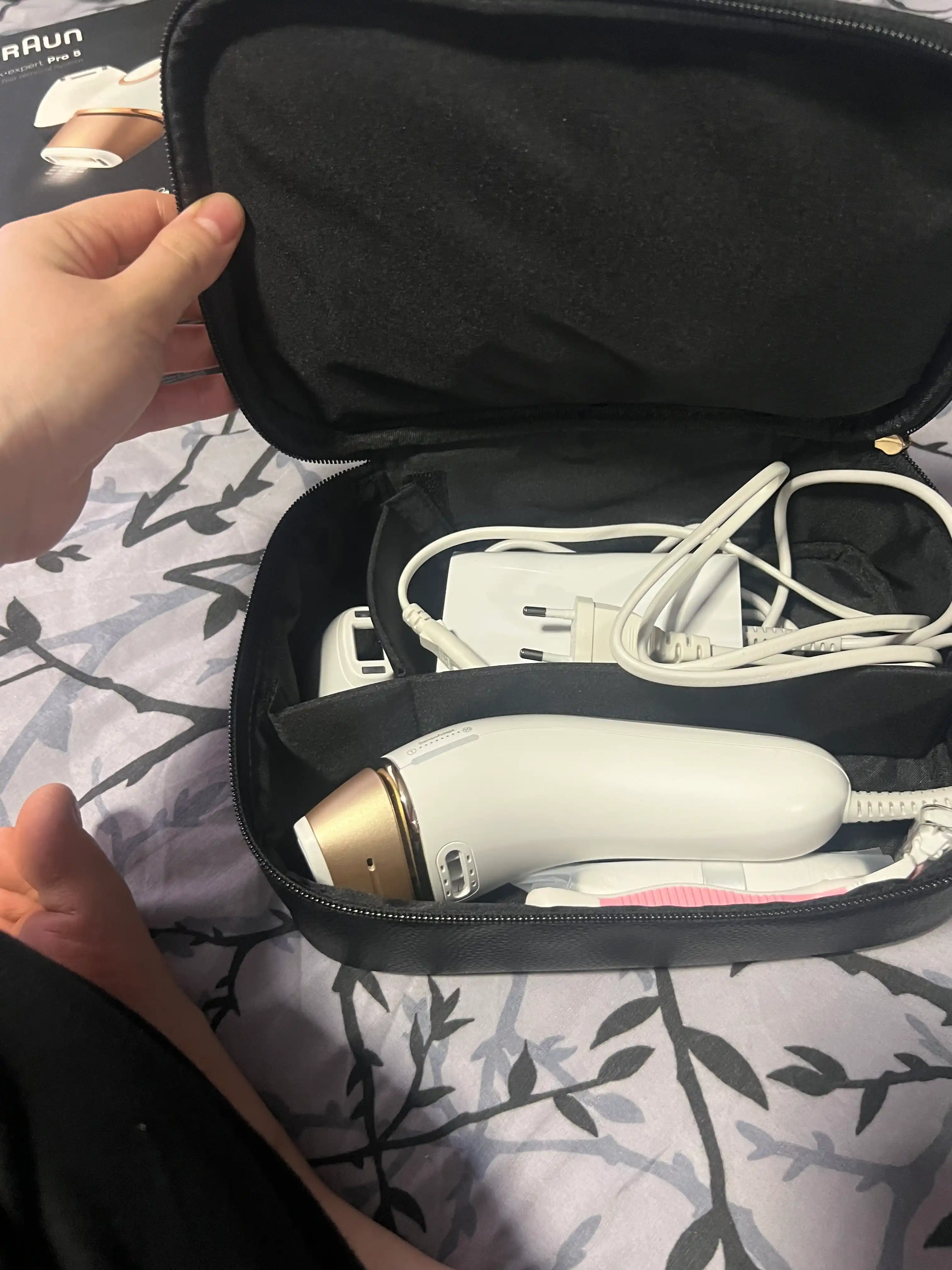 Braun Professional fotoepilyator Silk Expert Pro 5 400.000 marta chaqnash