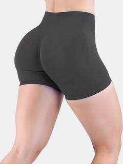 Qora