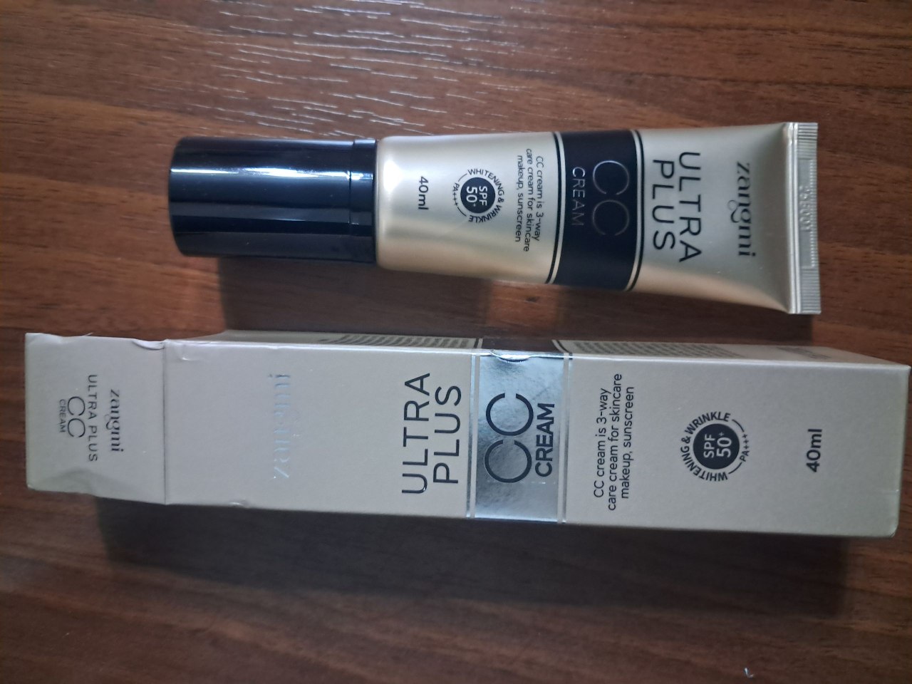 CC krem, tonlama, quyoshdan himoya qiluvchi SPF 50, PA+++, 40 ml