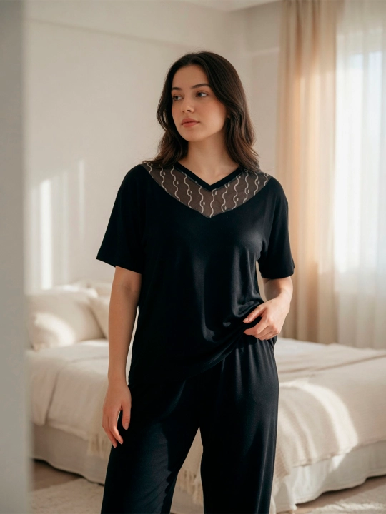 Pijama ayollar uchun, uy kiyimi, yengil matodan, o'lchamlar 46–48–50 M/L