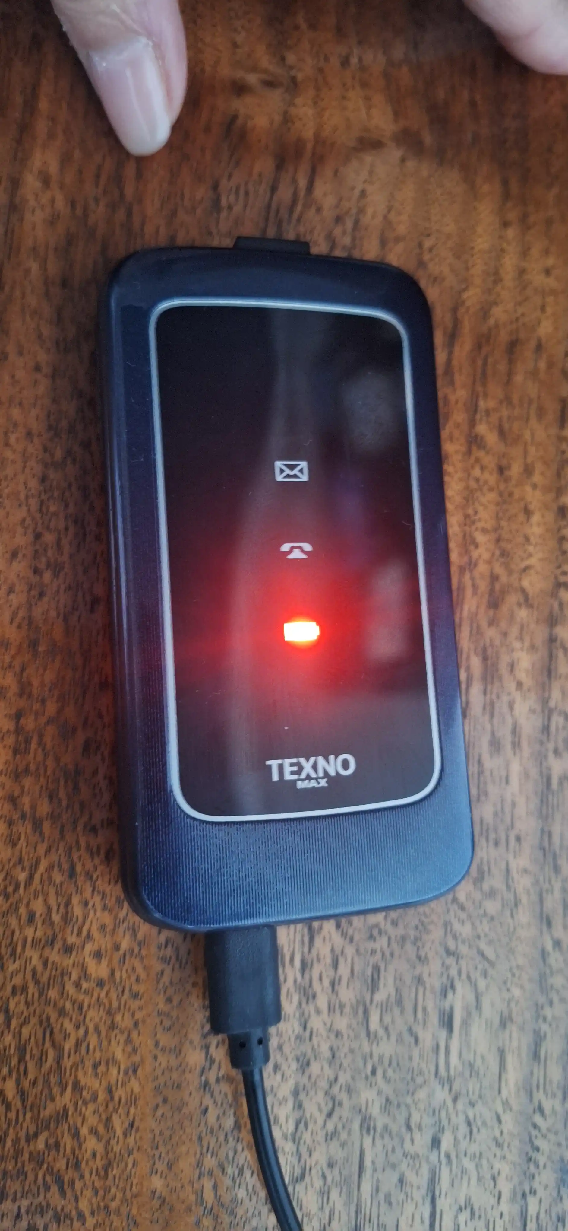Кнопочный телефон Texno Max 22S