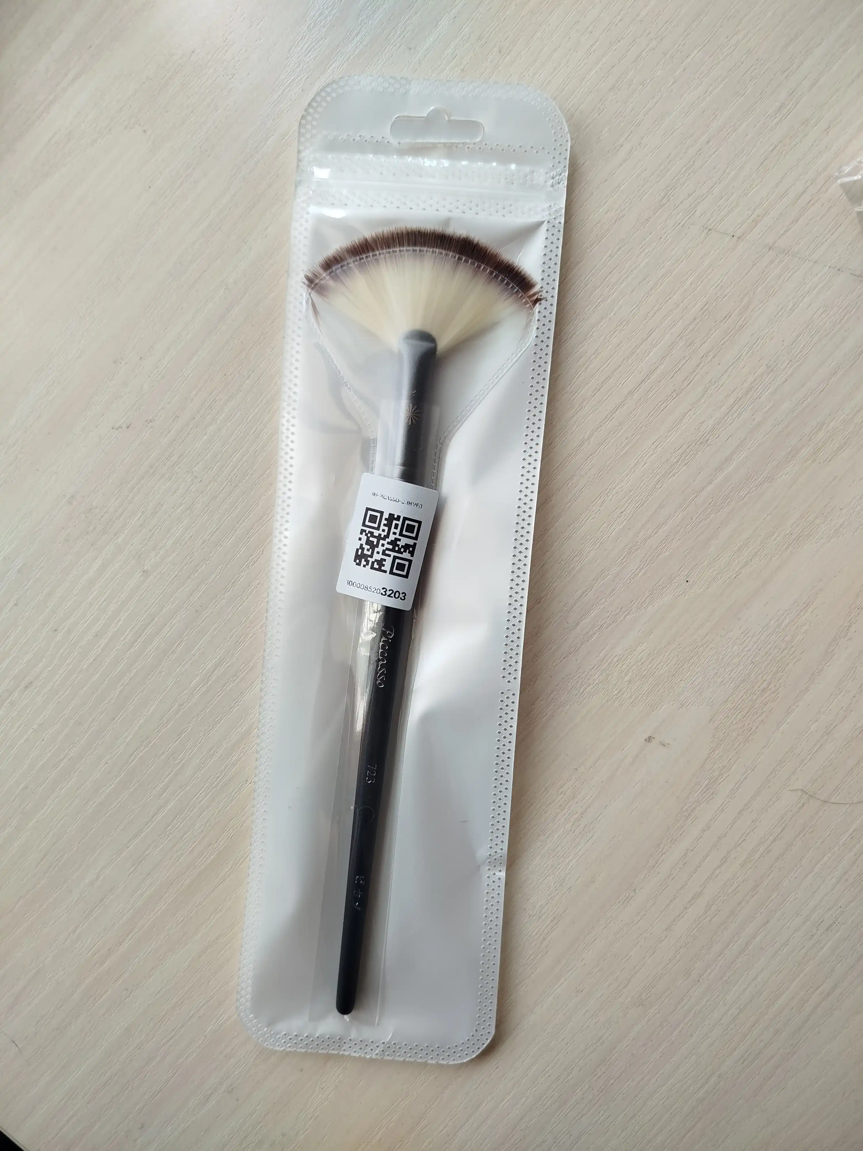Piccasso professional, tabiiy va sintetik tukli pardoz mo‘yqalamlari