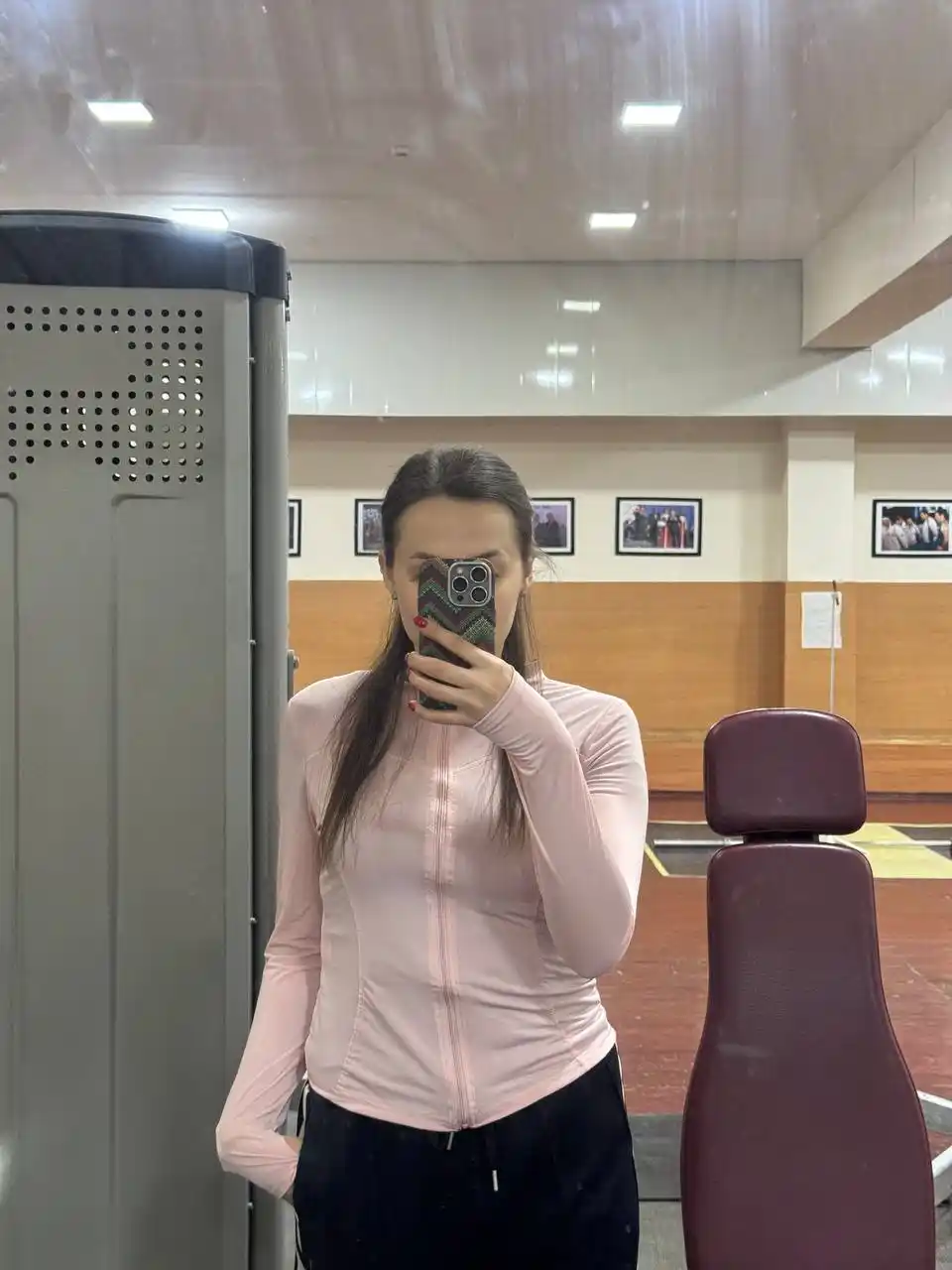 Yengil ayollar rashgardi Sport va fitnes uchun longsliv yengil mato uzun yengli termo top