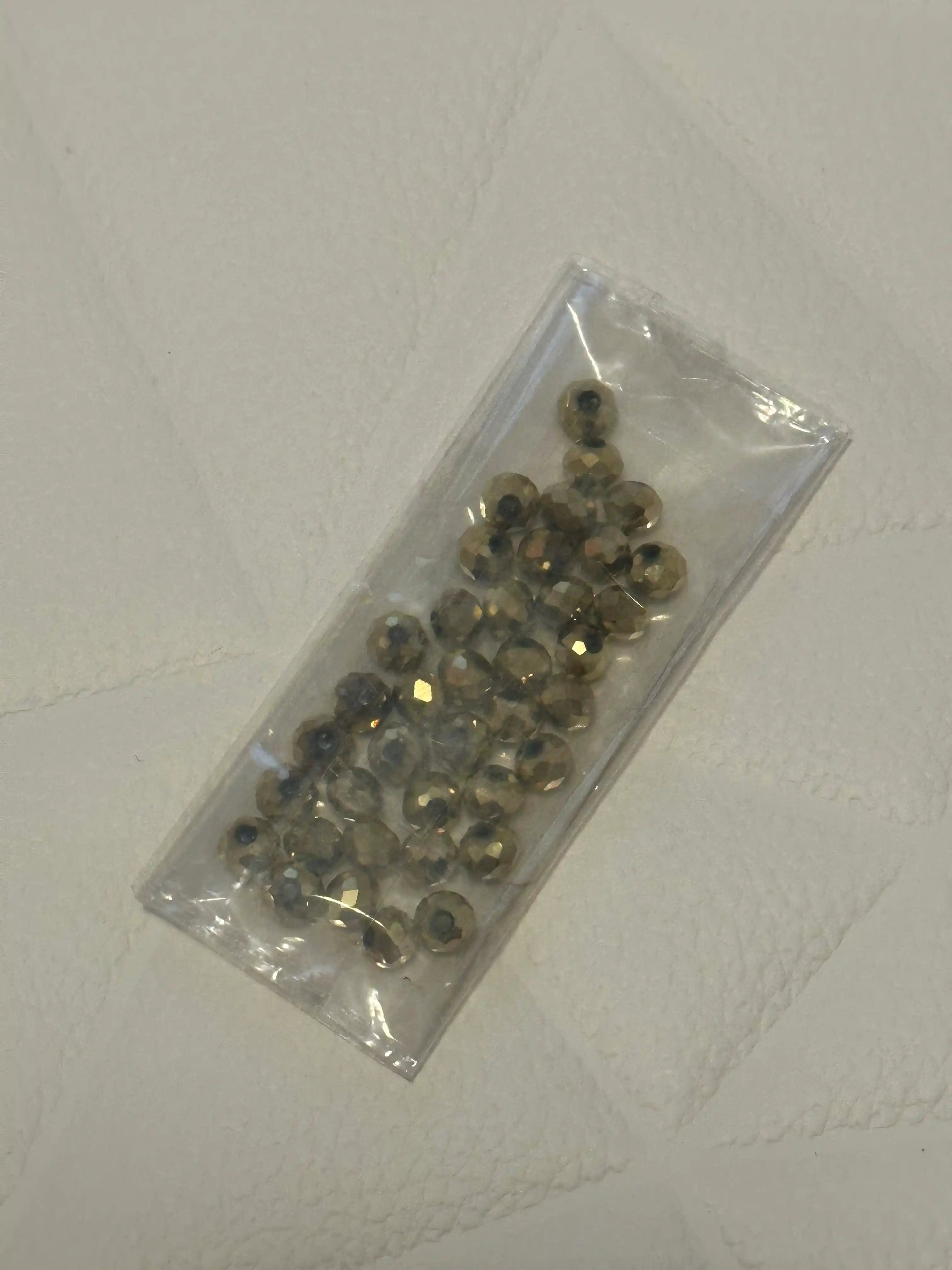 Yaltiroqli kristalli businalari - 50/100 dona (6 mm)