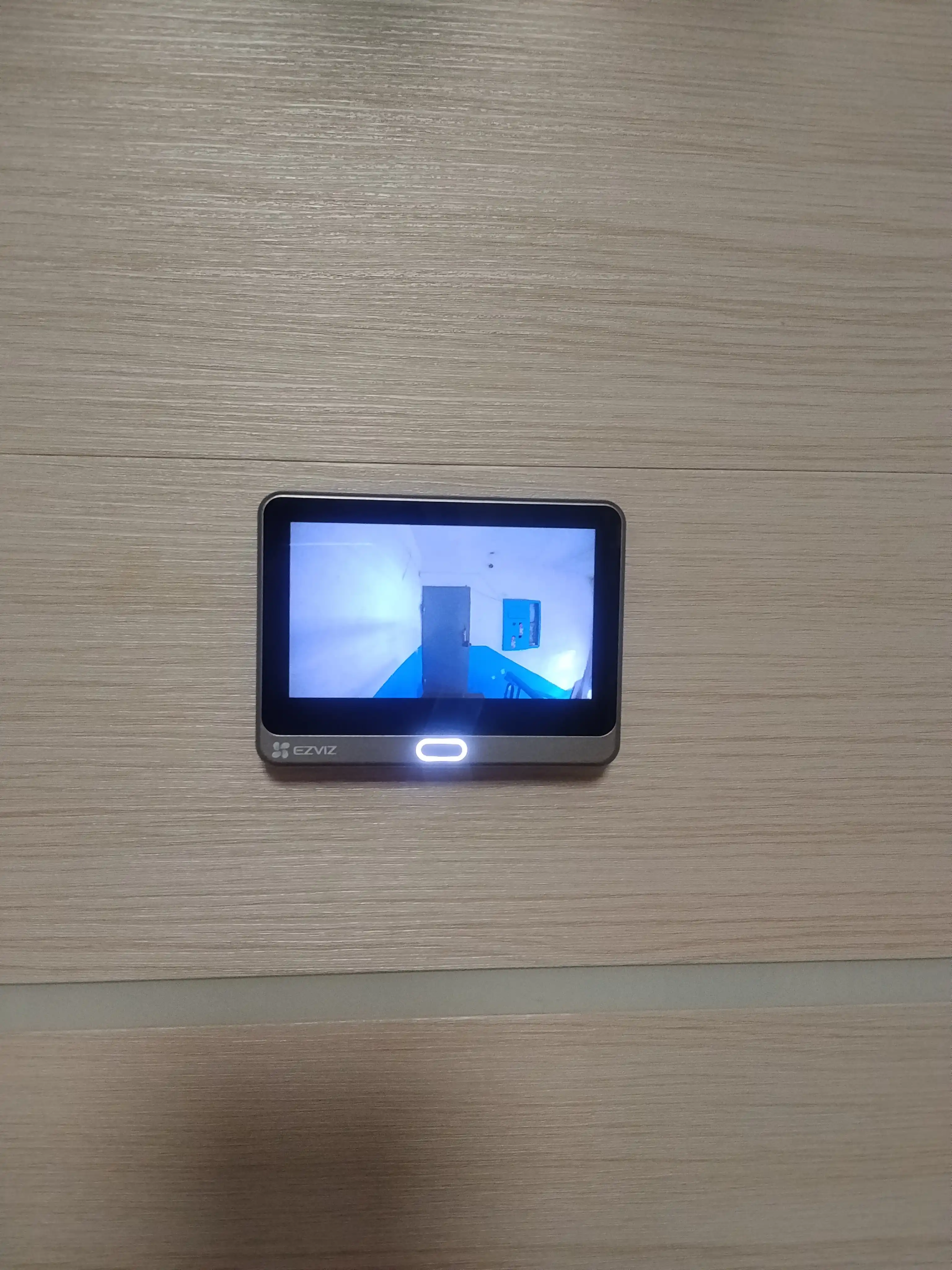 Aqlli videoglazok Wi-Fi EZVIZ DP2C 2MP, kamera, eshik glazogi, domofon, qo‘ng‘iroq