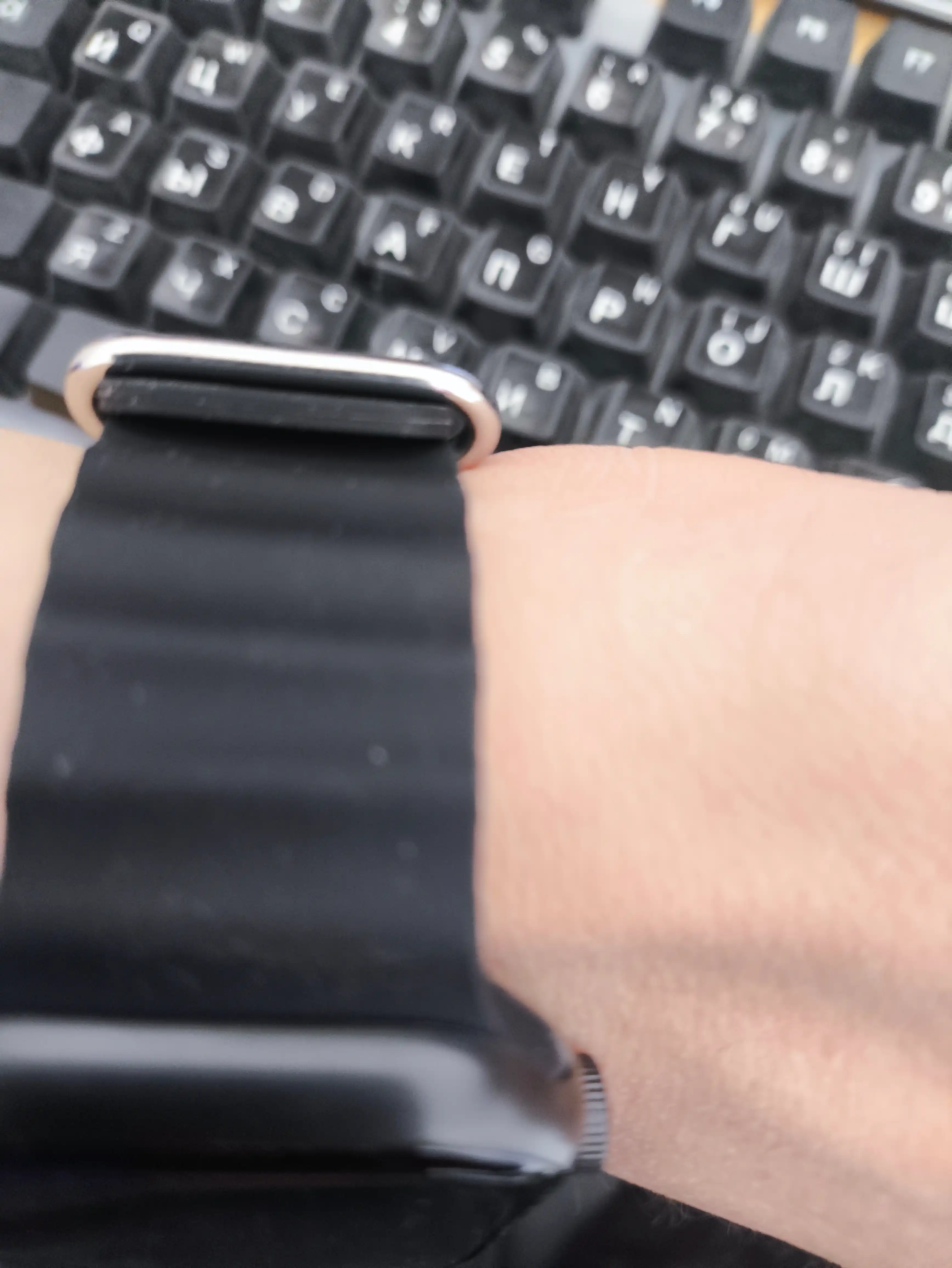 Ремешок силиконовый, для Apple Watch 3,4,5,6,7,8,9,10,11,SE и Ultra, размер 42,44,45,49 мм
