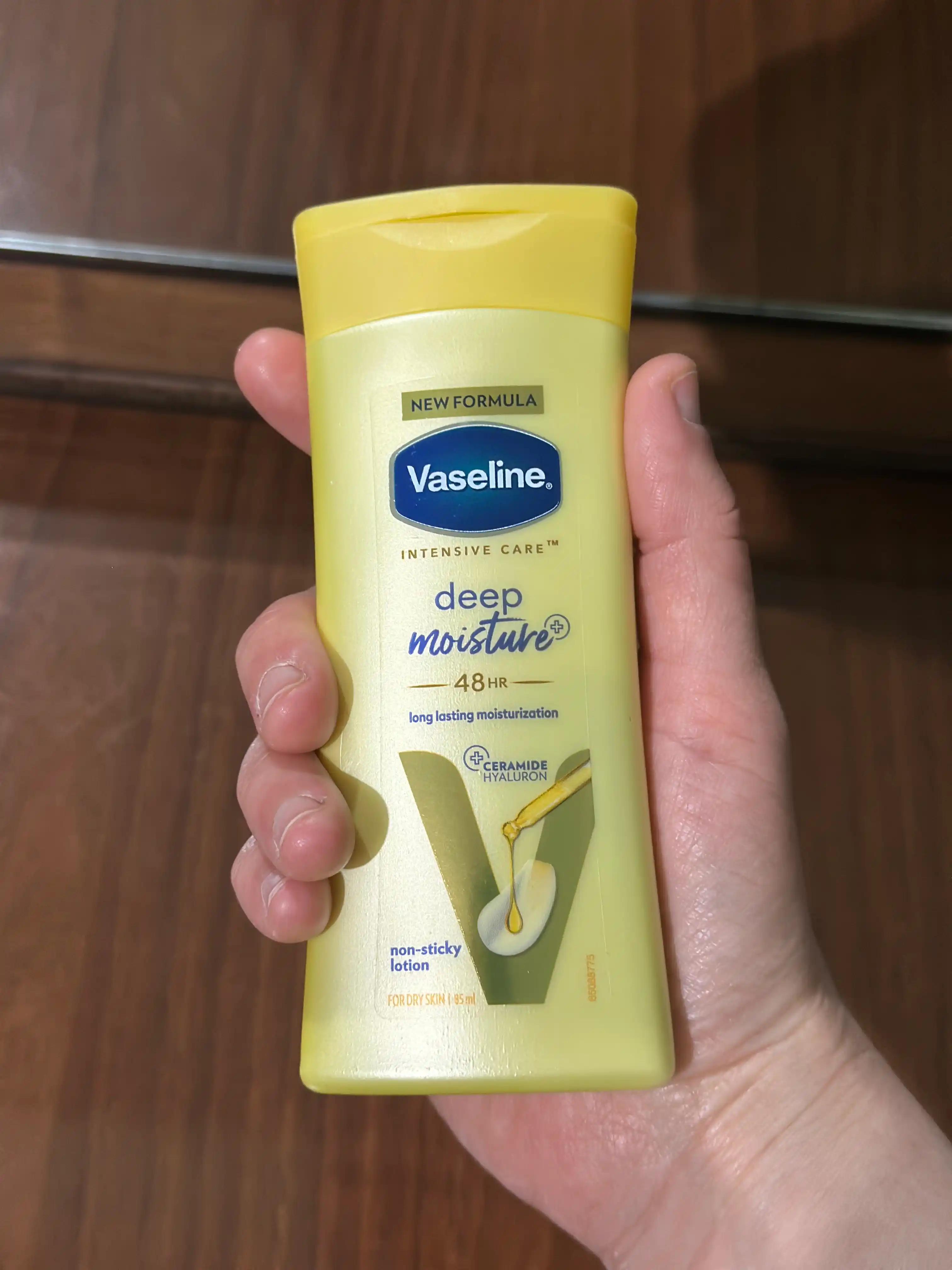 Vaseline Intensive Care tanani parvarishlash losyoni