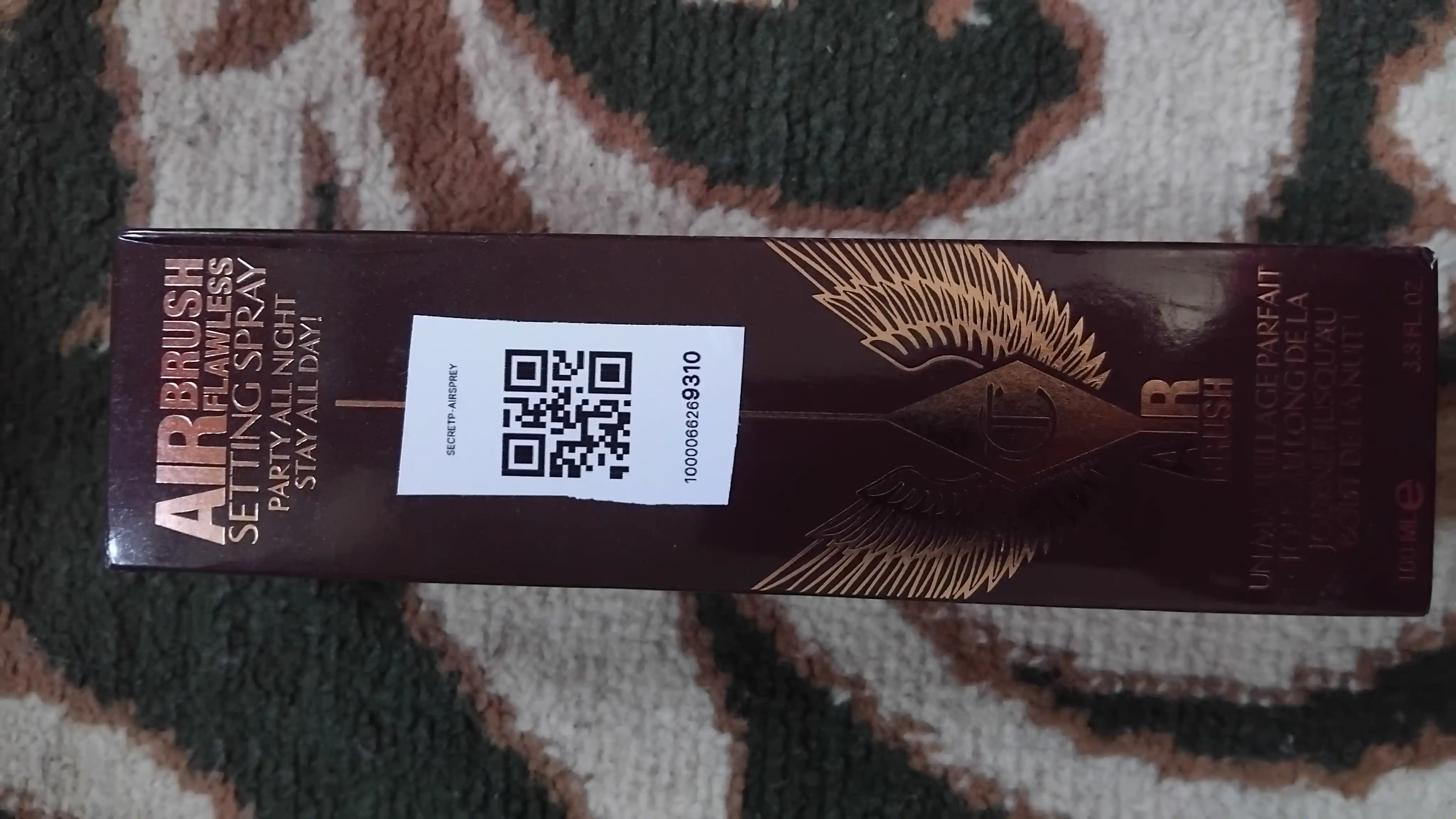 Fiksator sprey makiyaj qotiruvchi Charlotte Tilbury Airbrush Flawless Setting Spray, 100 ml