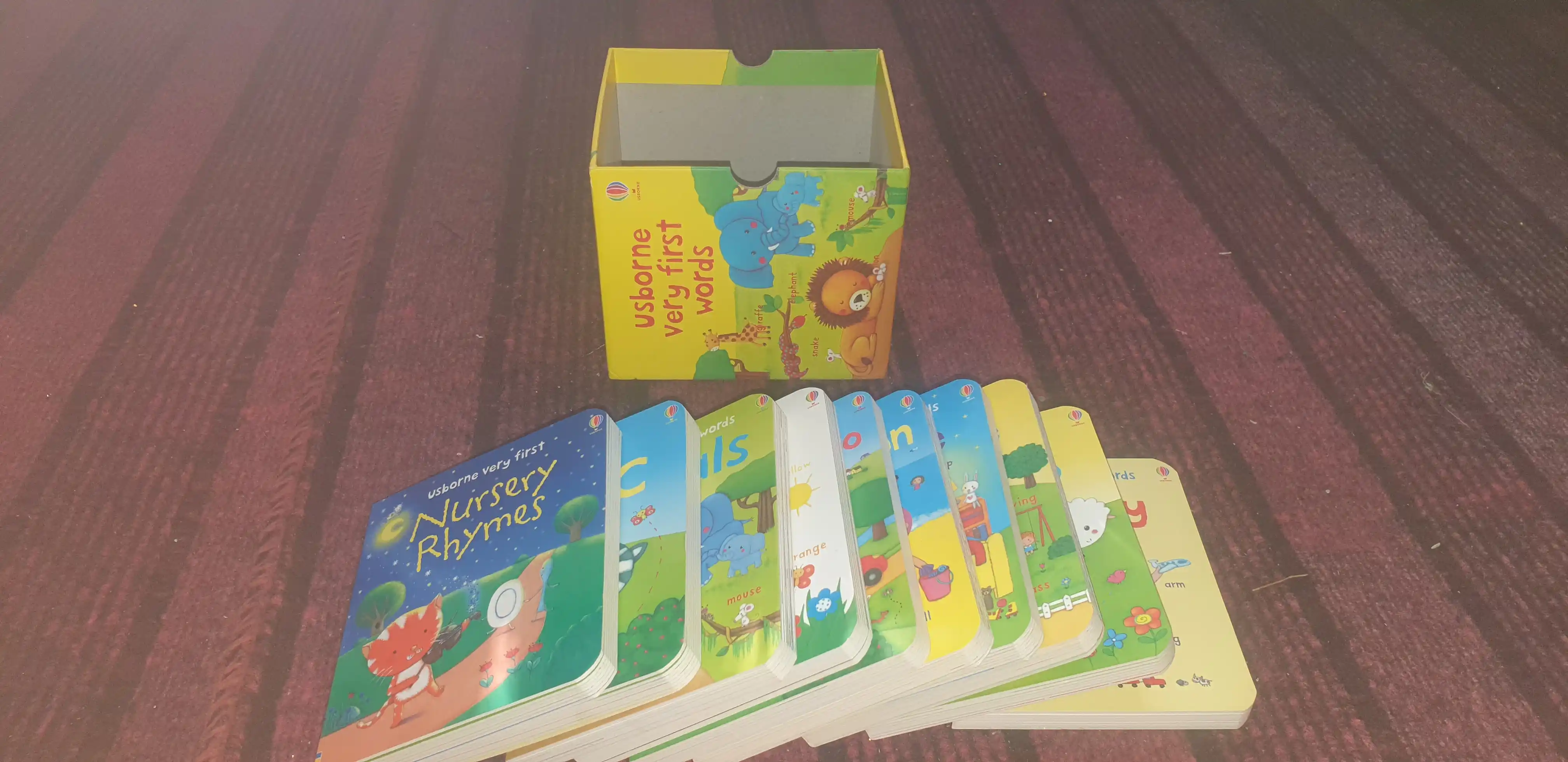 Набор Usborne Картонные Книжки  very first Words Мои самые первые слова