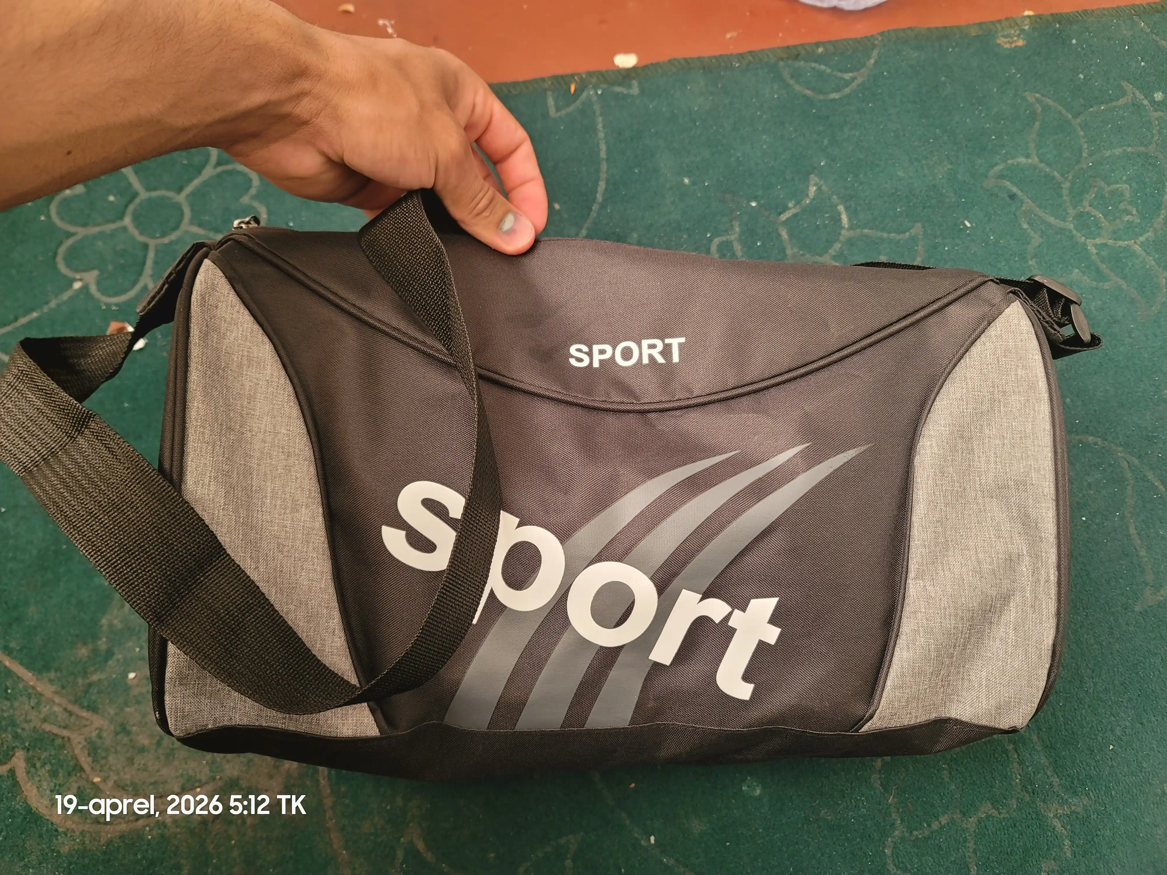Fitnes, maktab va sport zali uchun erkaklar uchun sayohat sport sumkasi