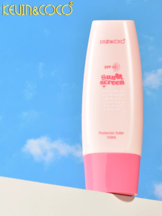 Quyoshdan himoyalovchi krem SPF 50 + PA+++, gialuron kislotasi, Vitamin E va aloe ekstrakti