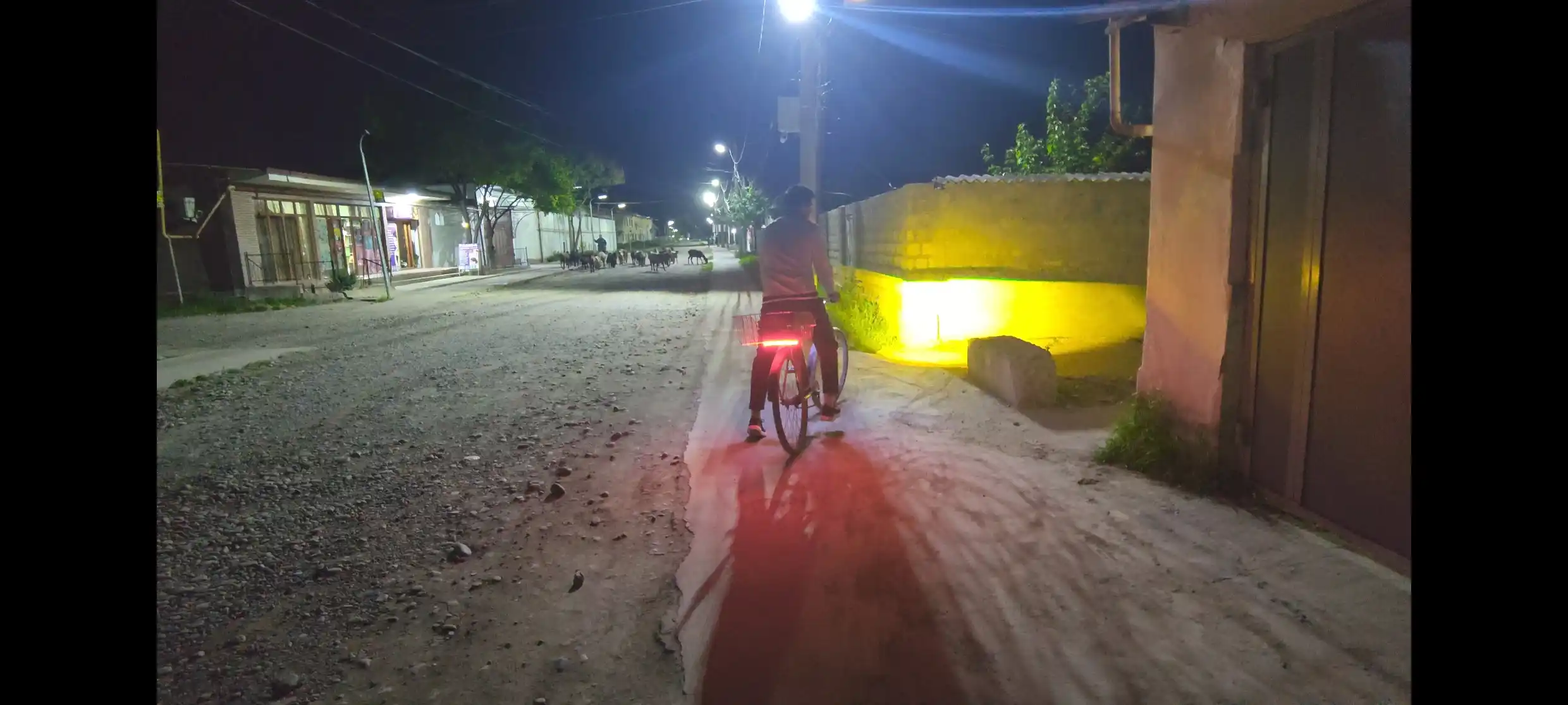 Yoritgichlar led lampa A8 oq va sariq rangli,LED - A7 LED lampalar H4 mini linzali avto