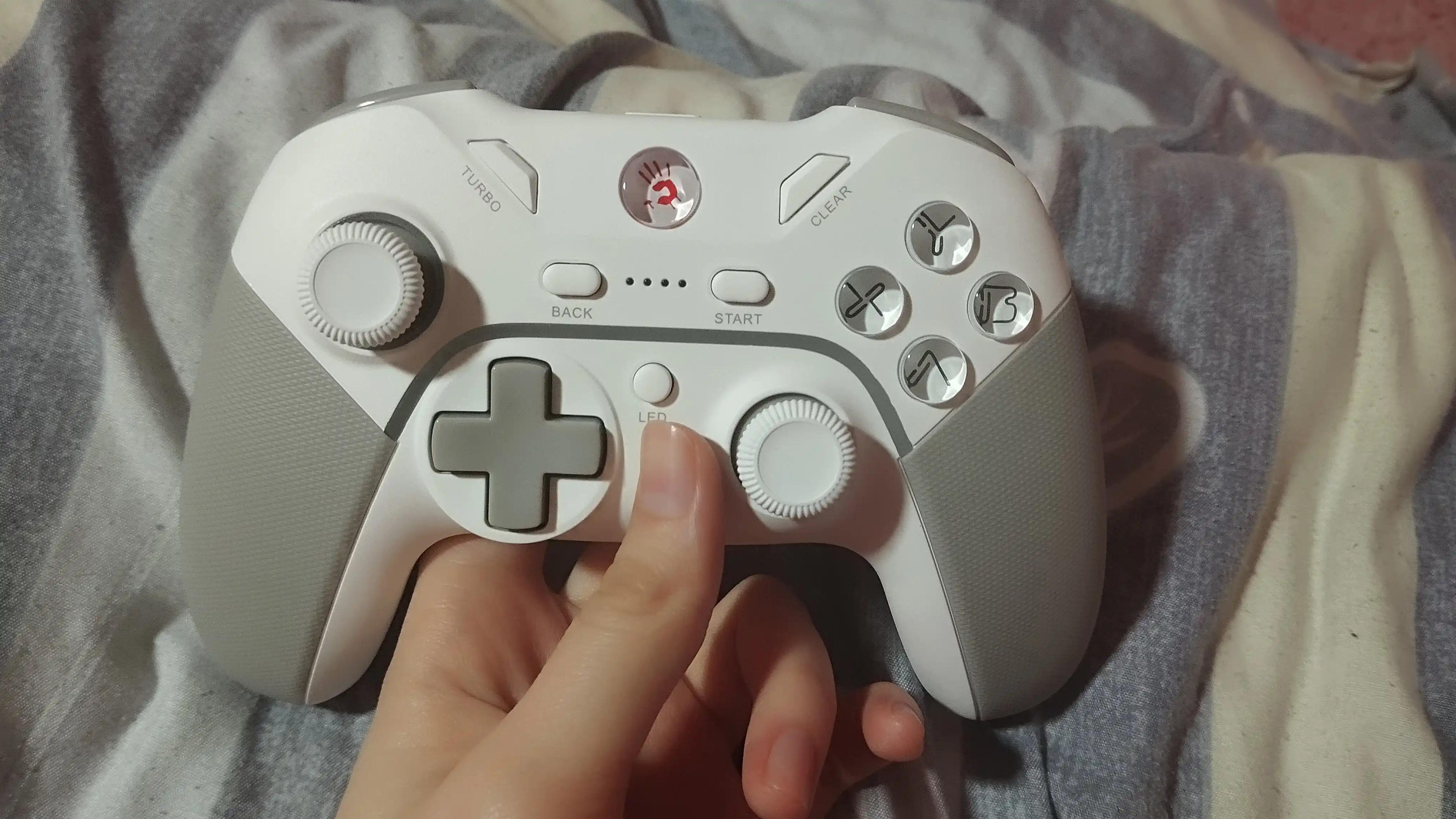 Simsiz geympad A4TECH Bloody GPW70 Sports Oq Joystik