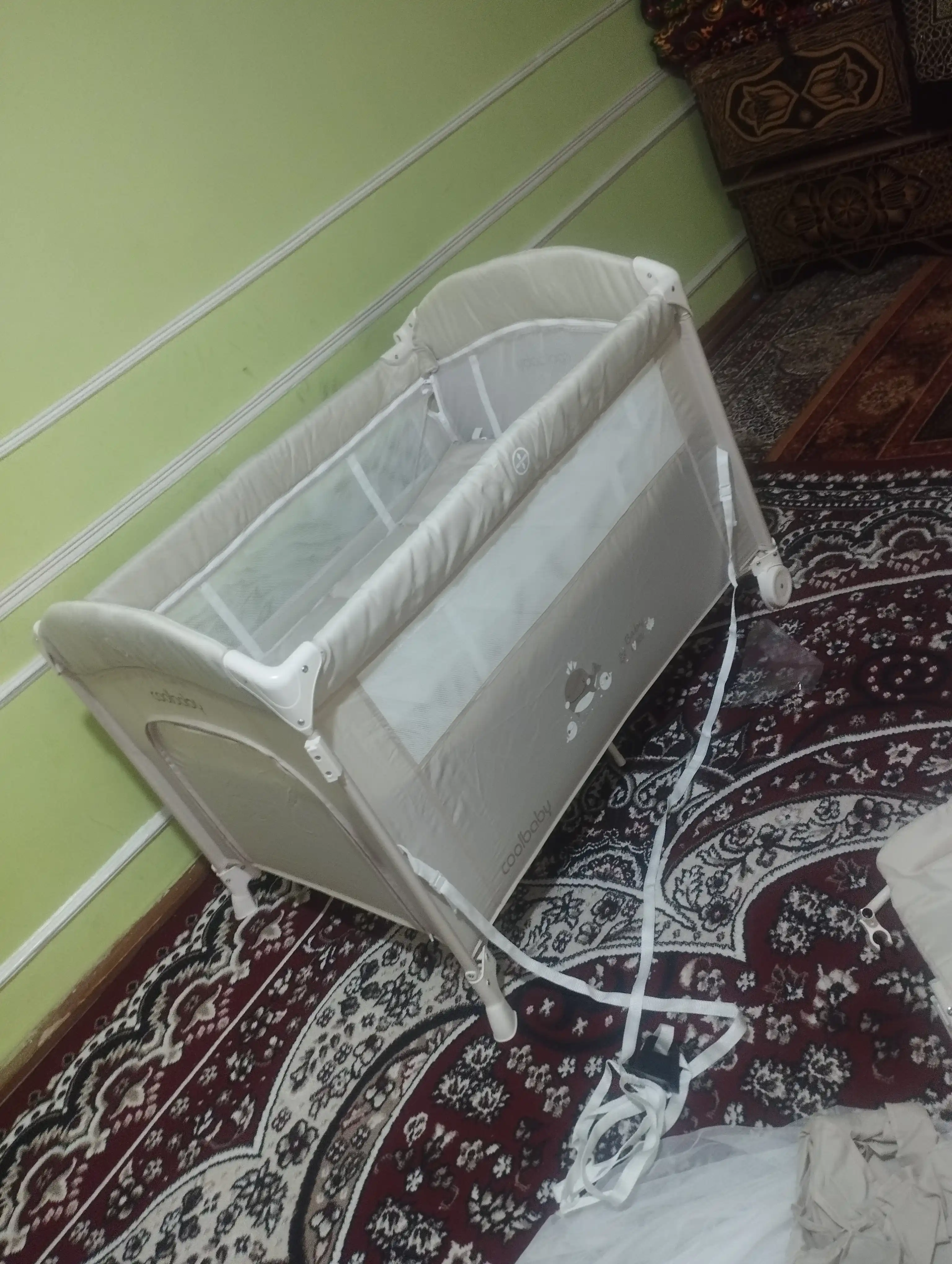 Ko‘p funksiyali bolalar karavoti, manej, 50 kg gacha yuklama, 0-4 yosh