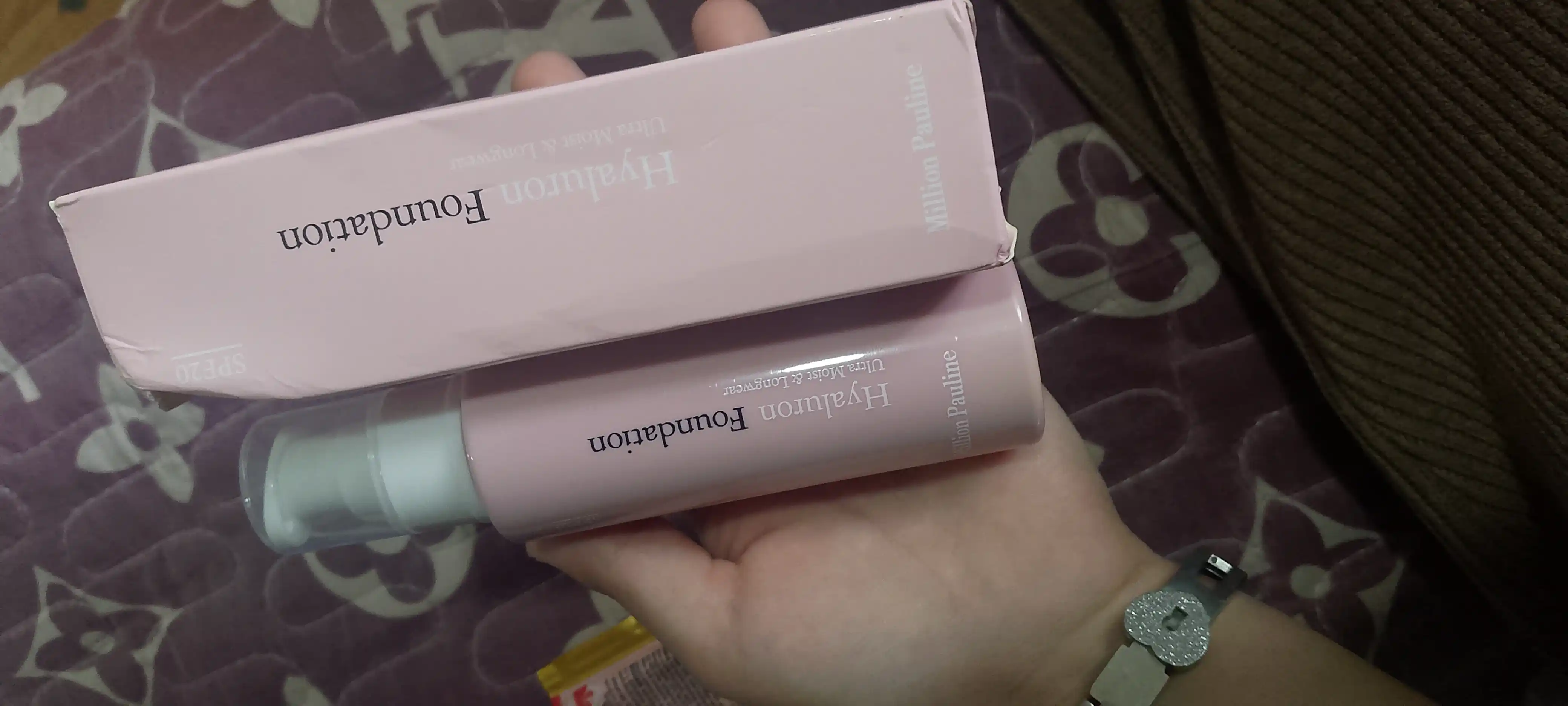 Tonal kremi Hyaluron Foundation