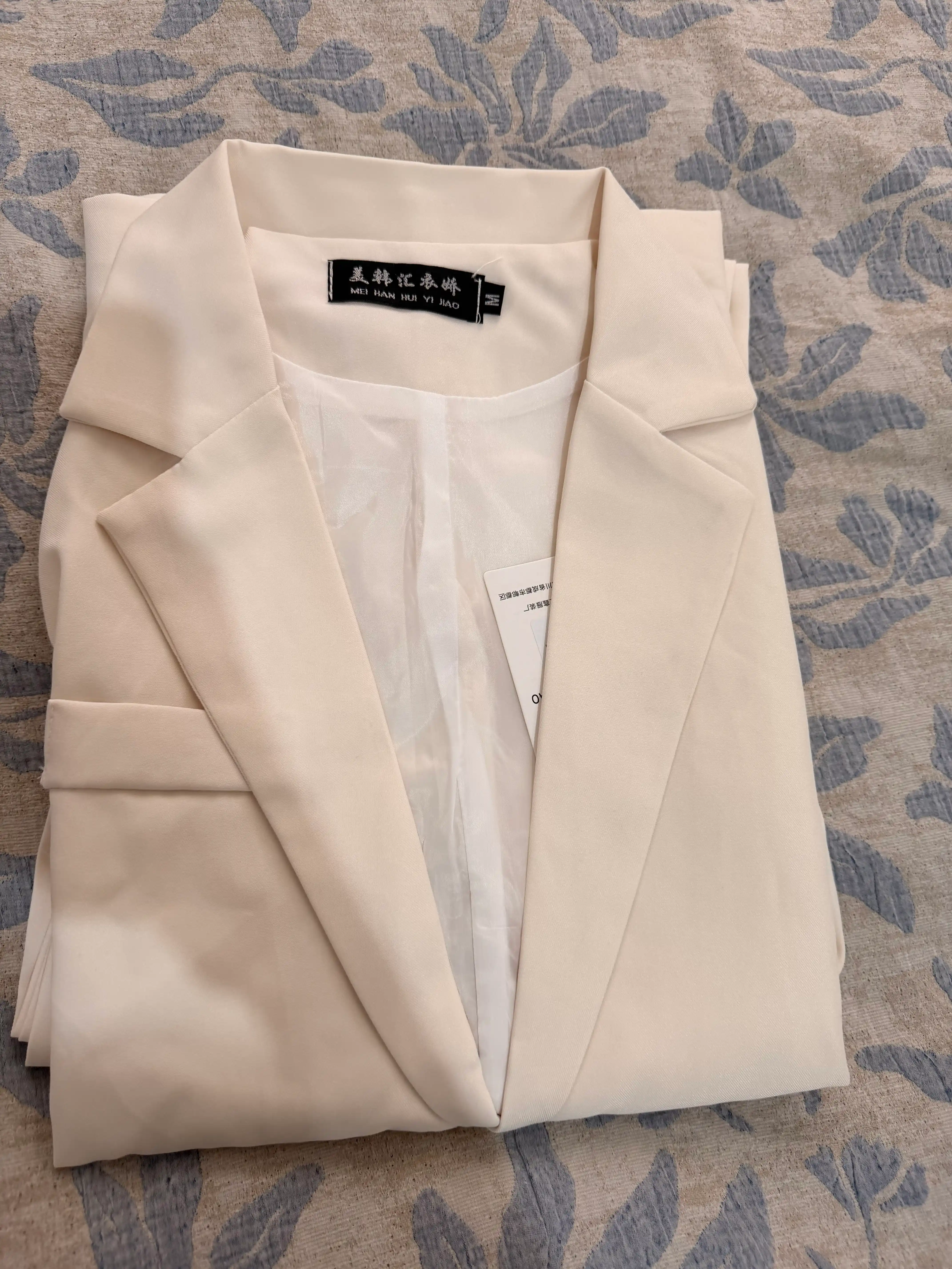 Ayollar klassik kostyumi, pidjak va shim M–3XL — ELLY FASHION