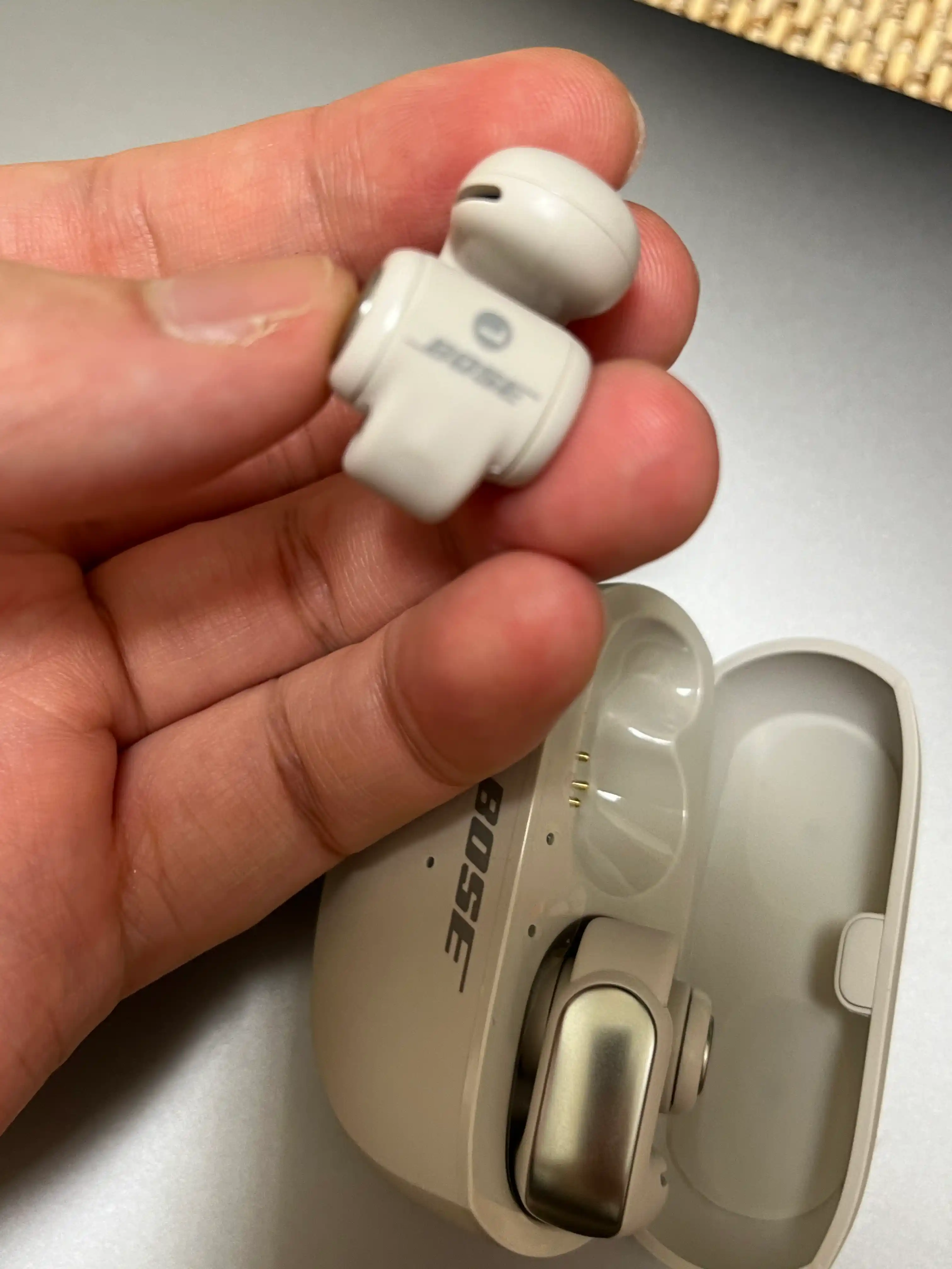 Bluetooth-наушники Bose Ultra Open ANC, 48ч, IPX5