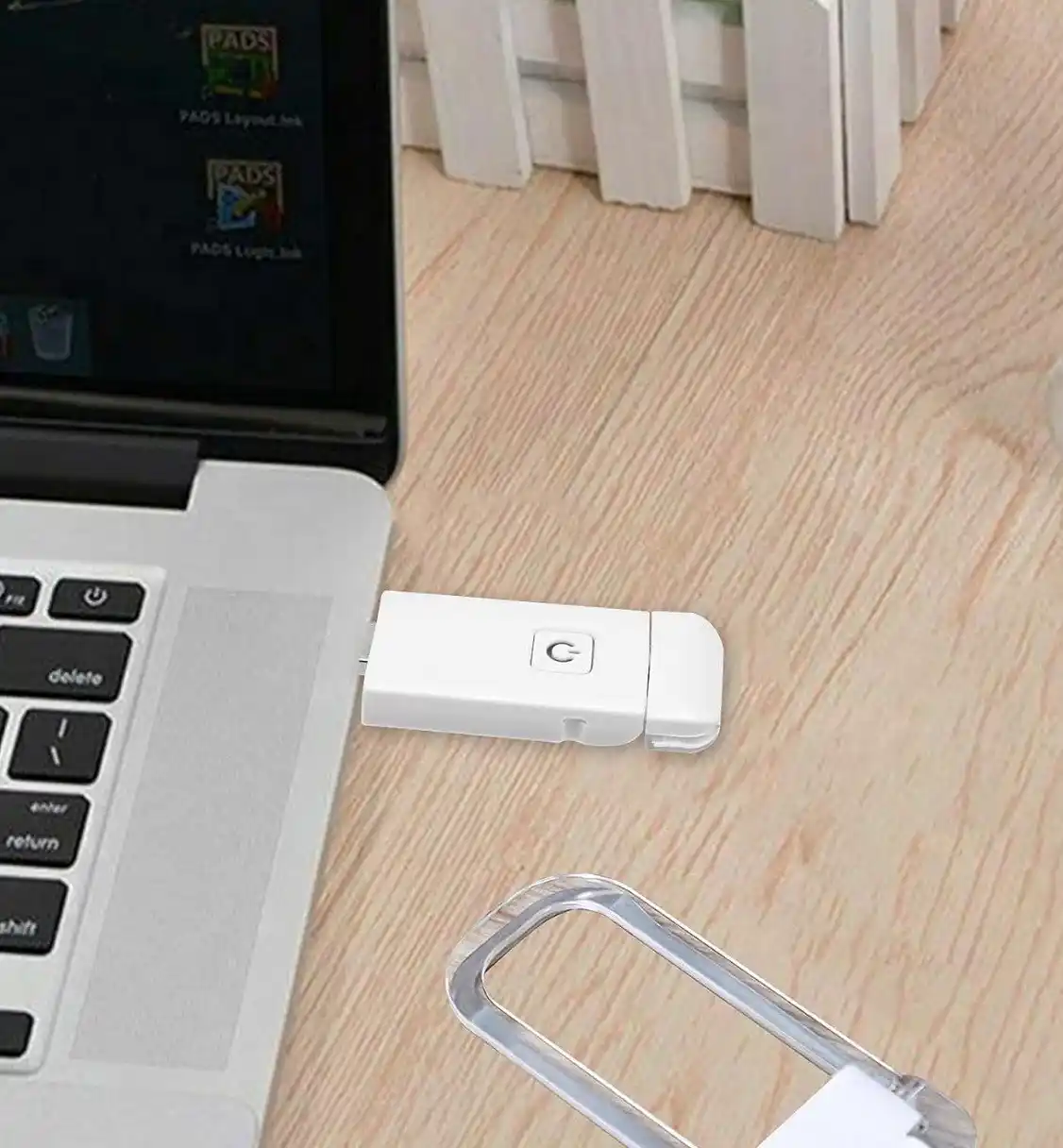 Kitob o‘qish uchun LED lampa – simsiz, USB zaryadli, 360° aylanuvchi